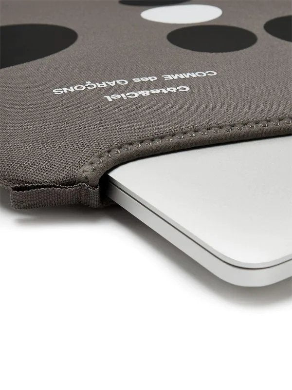 Comme Des Garçons Play - Pochette Macbook Air 15 - Grey