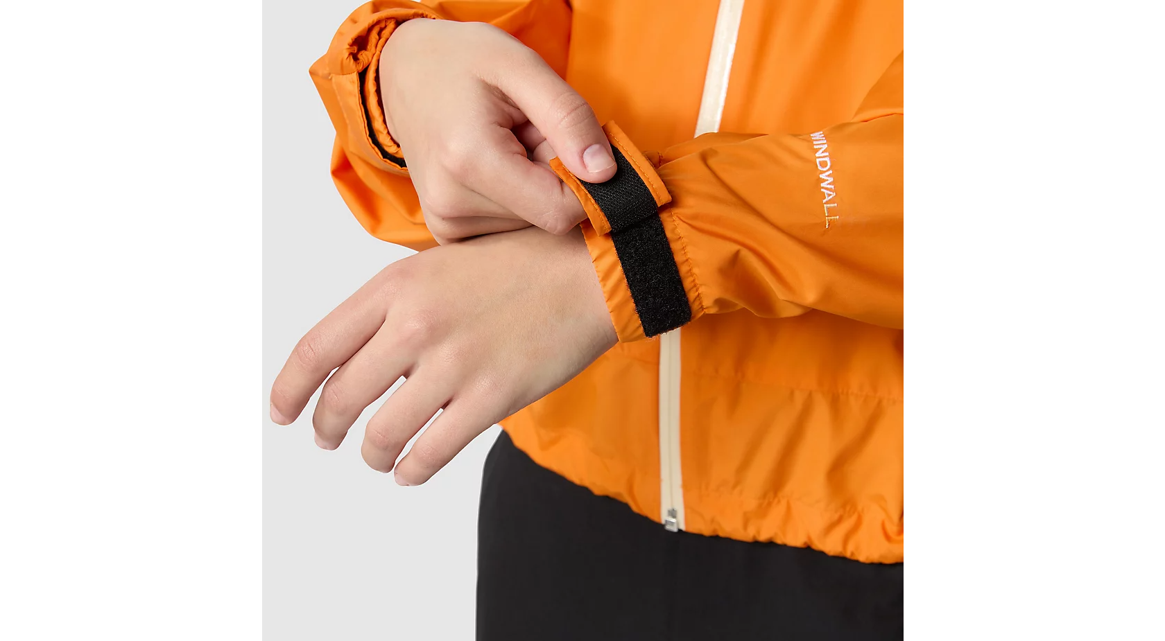 The North Face - W Knotty Wind Jacket - Mandarin