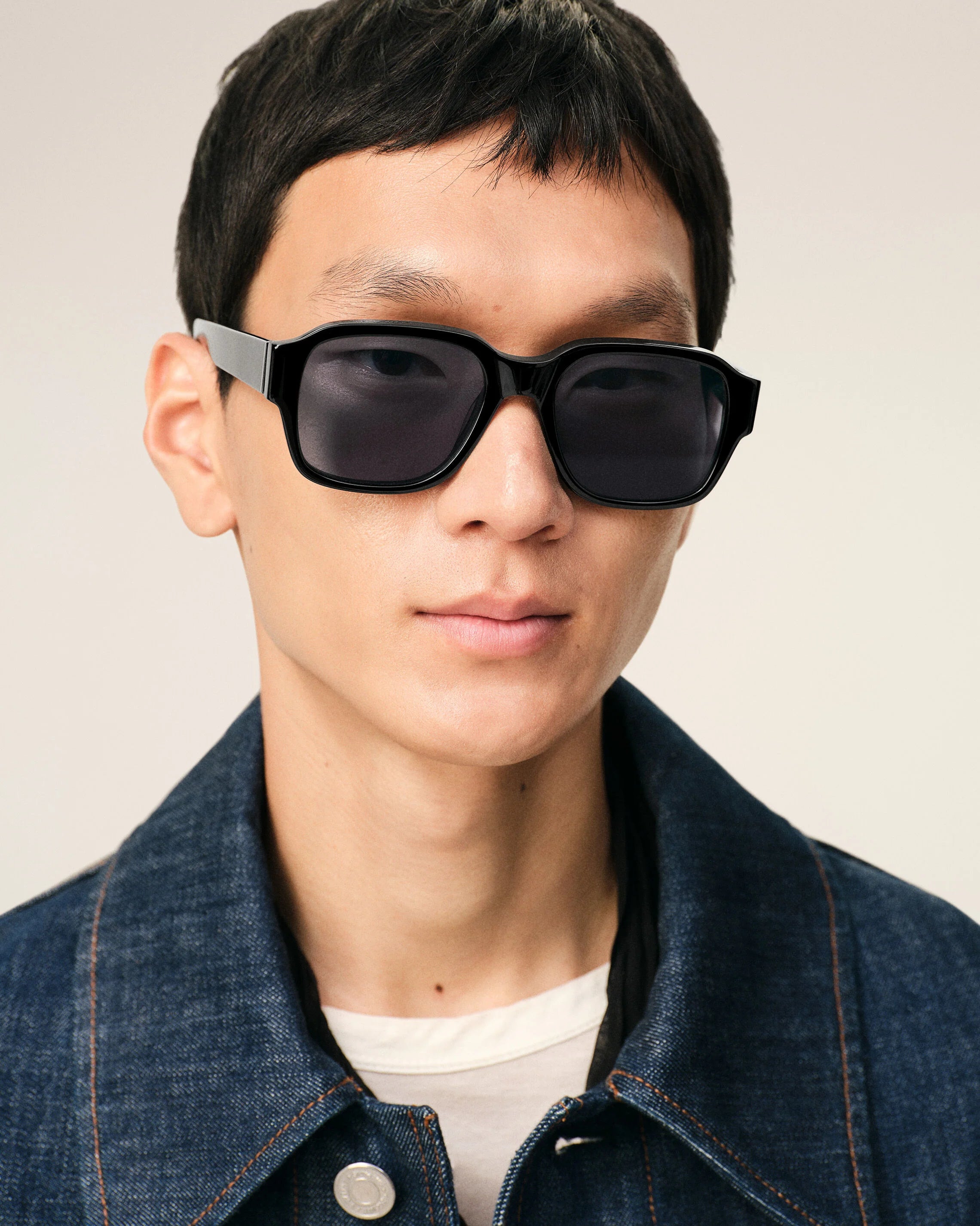 Ami Paris - Lunettes de soleil 75006 - Noir