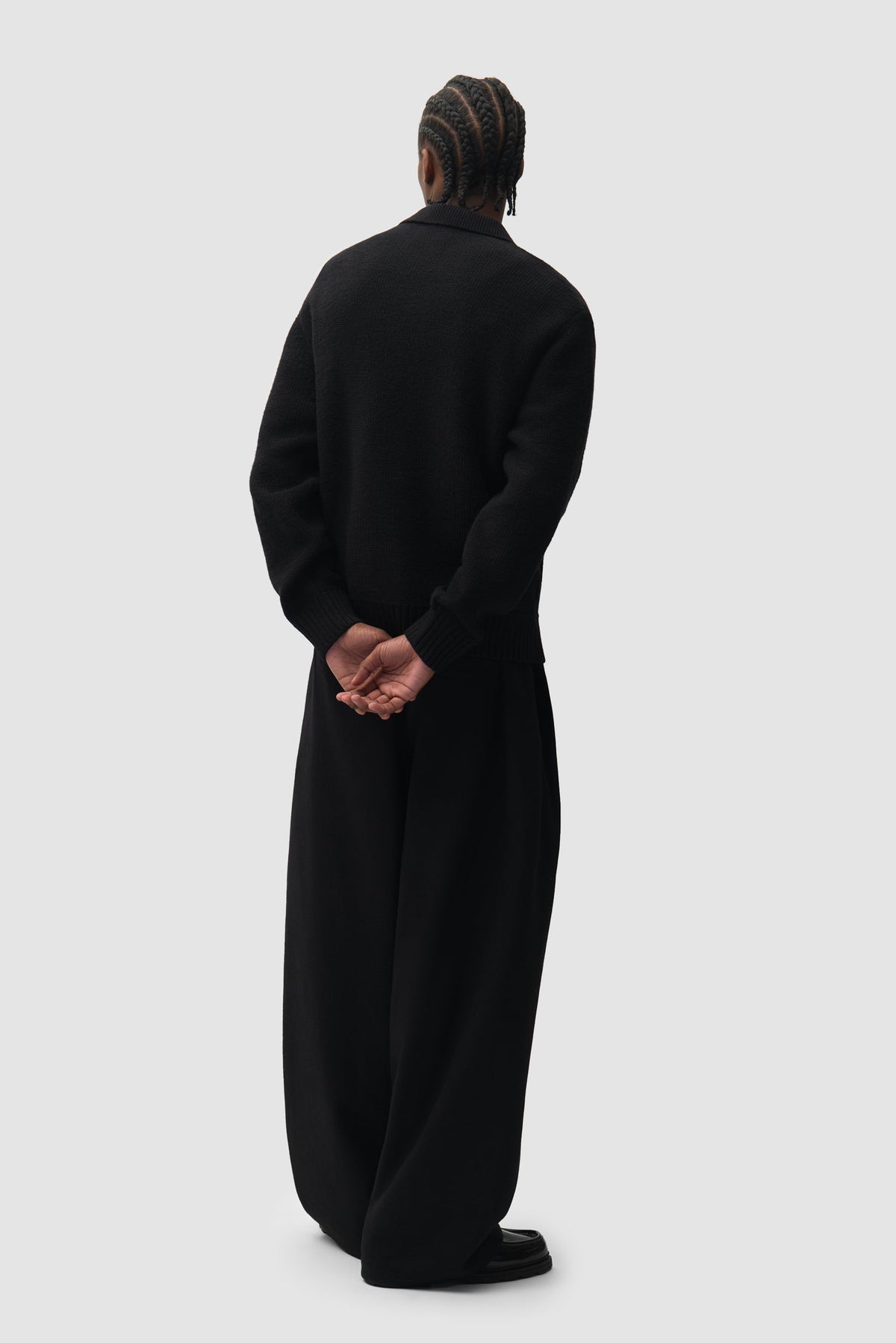 Arte Antwerp AW26 Stencil Zip Cardigan noir — ADG Studio
