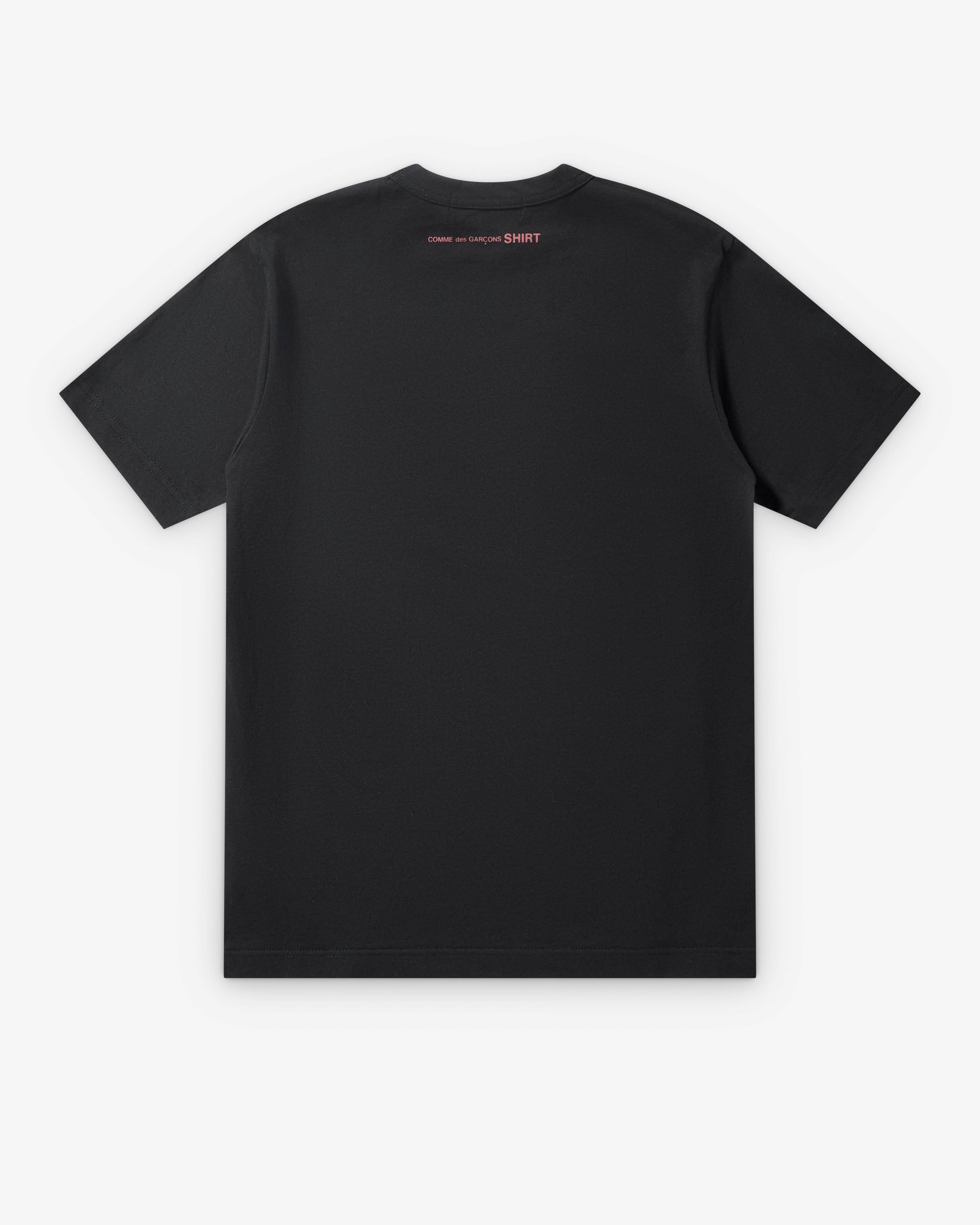 Comme des Garçons SHIRT T-shirt noir — dos logo rouge nuque