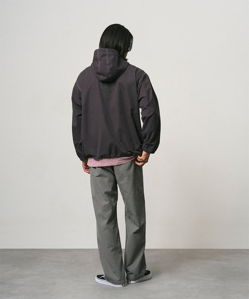 Gramicci WR Anorak Noir — profil