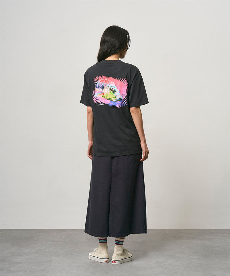 Gramicci Bass Tee Noir vintage — profil