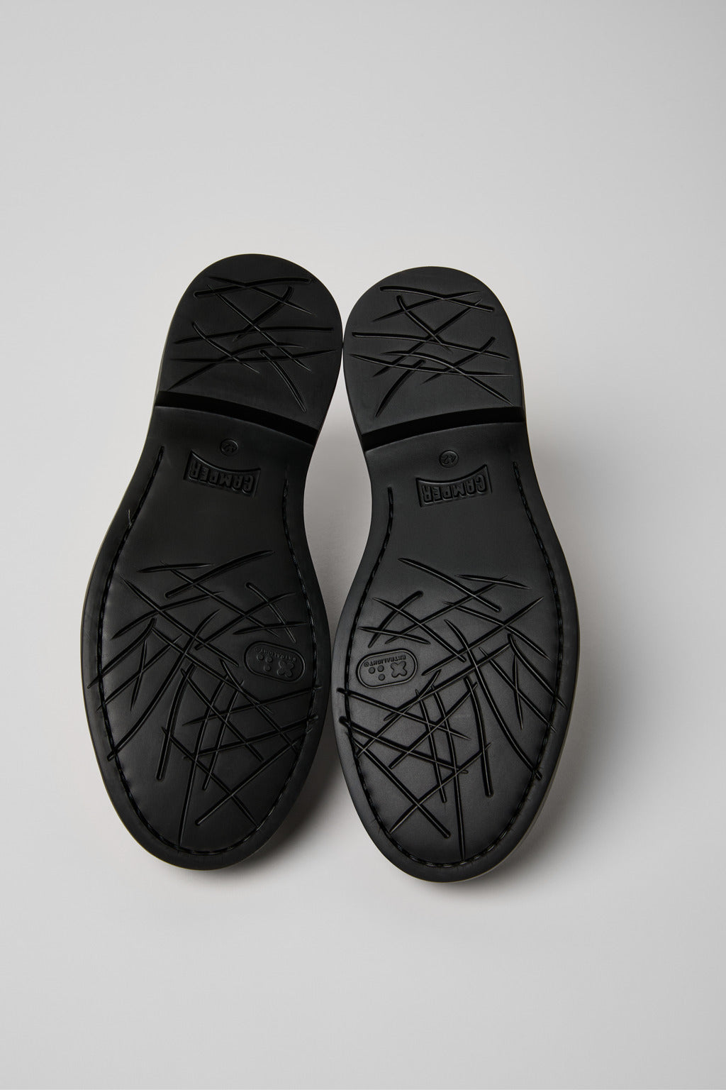 Camper Dean Noir — profil
