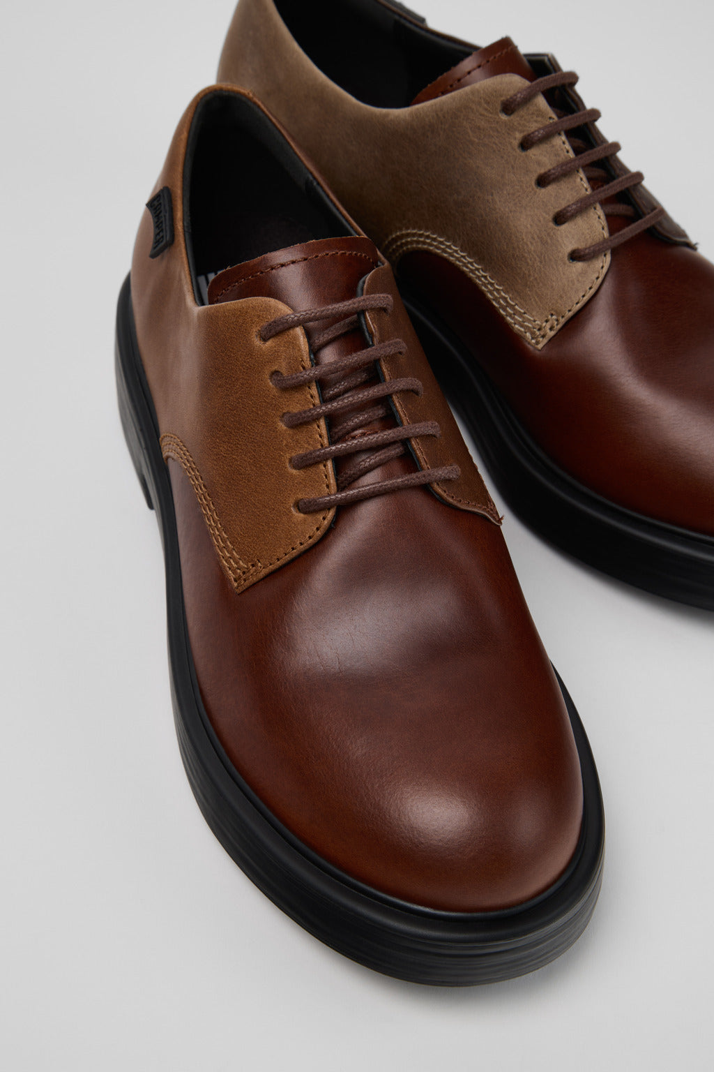 Camper Twins marron — détail