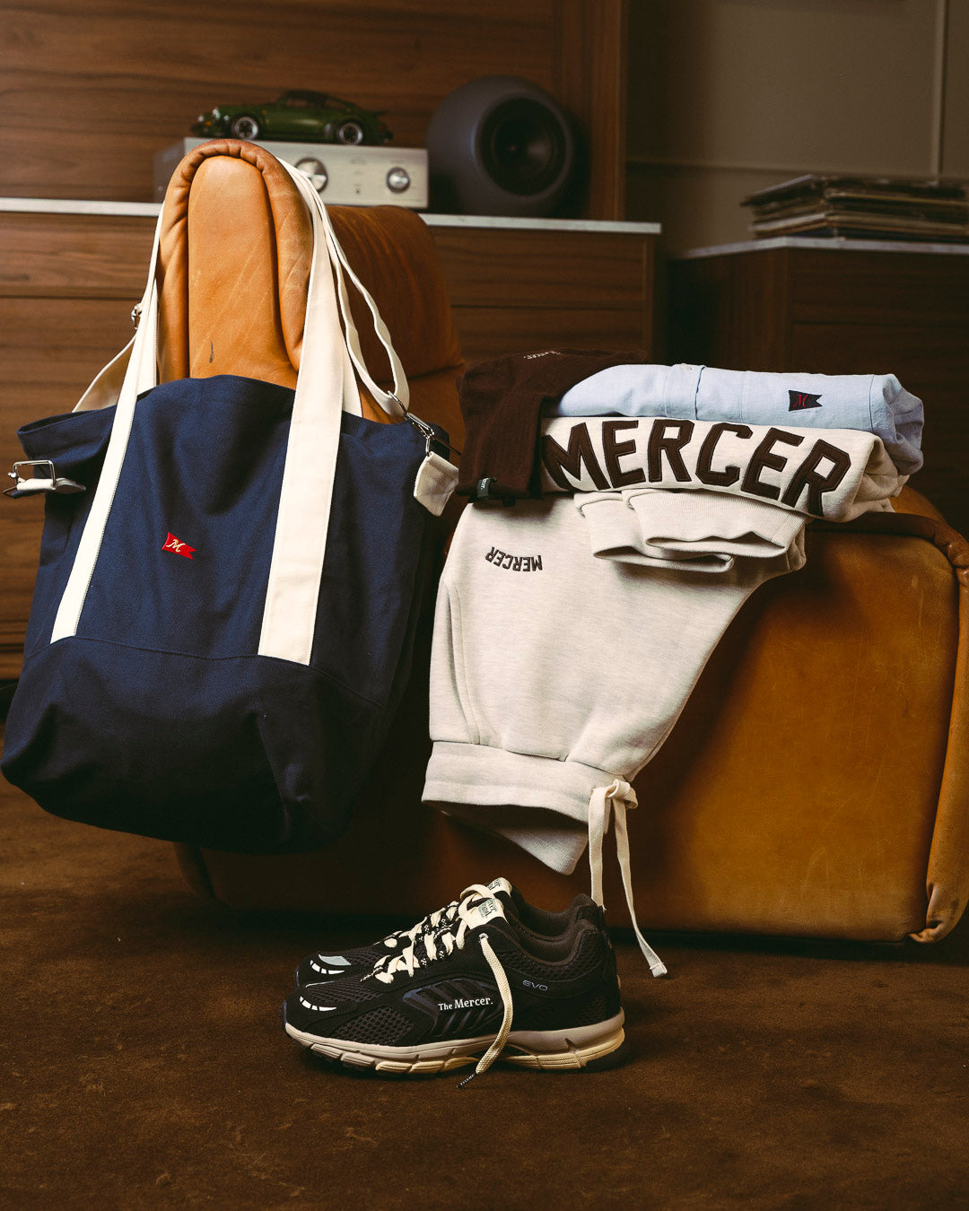 Mercer The Re-Run EVO nubuck anthracite — lookbook nature morte