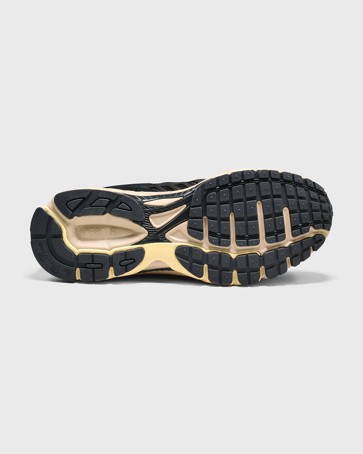 Mercer The Re-Run EVO nubuck anthracite — détail semelle