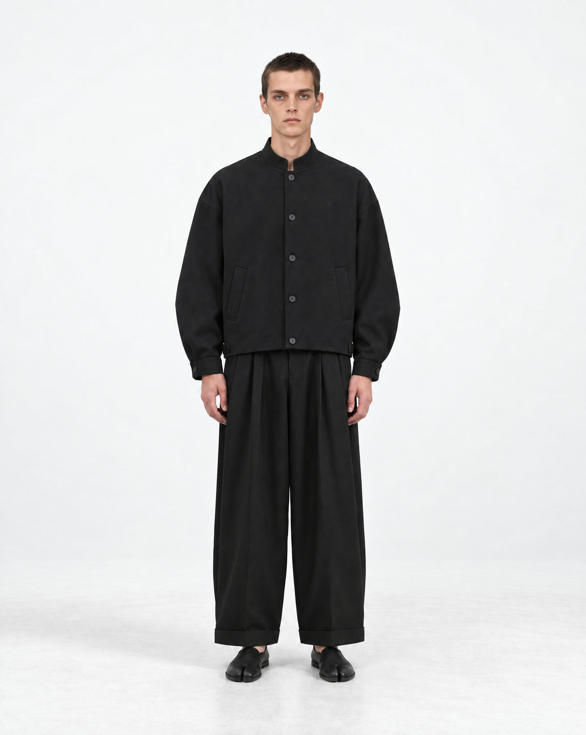 Maatroom Uiji Bomber Jacket – porté