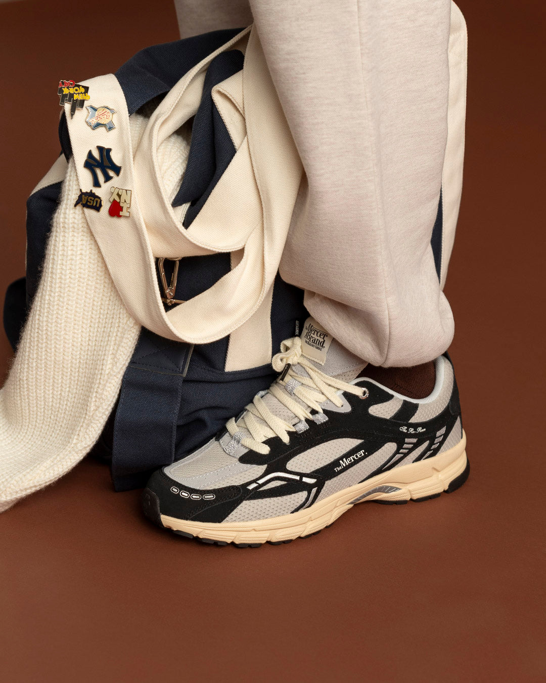 Mercer The Re-Run Vintage anthracite — lookbook pied