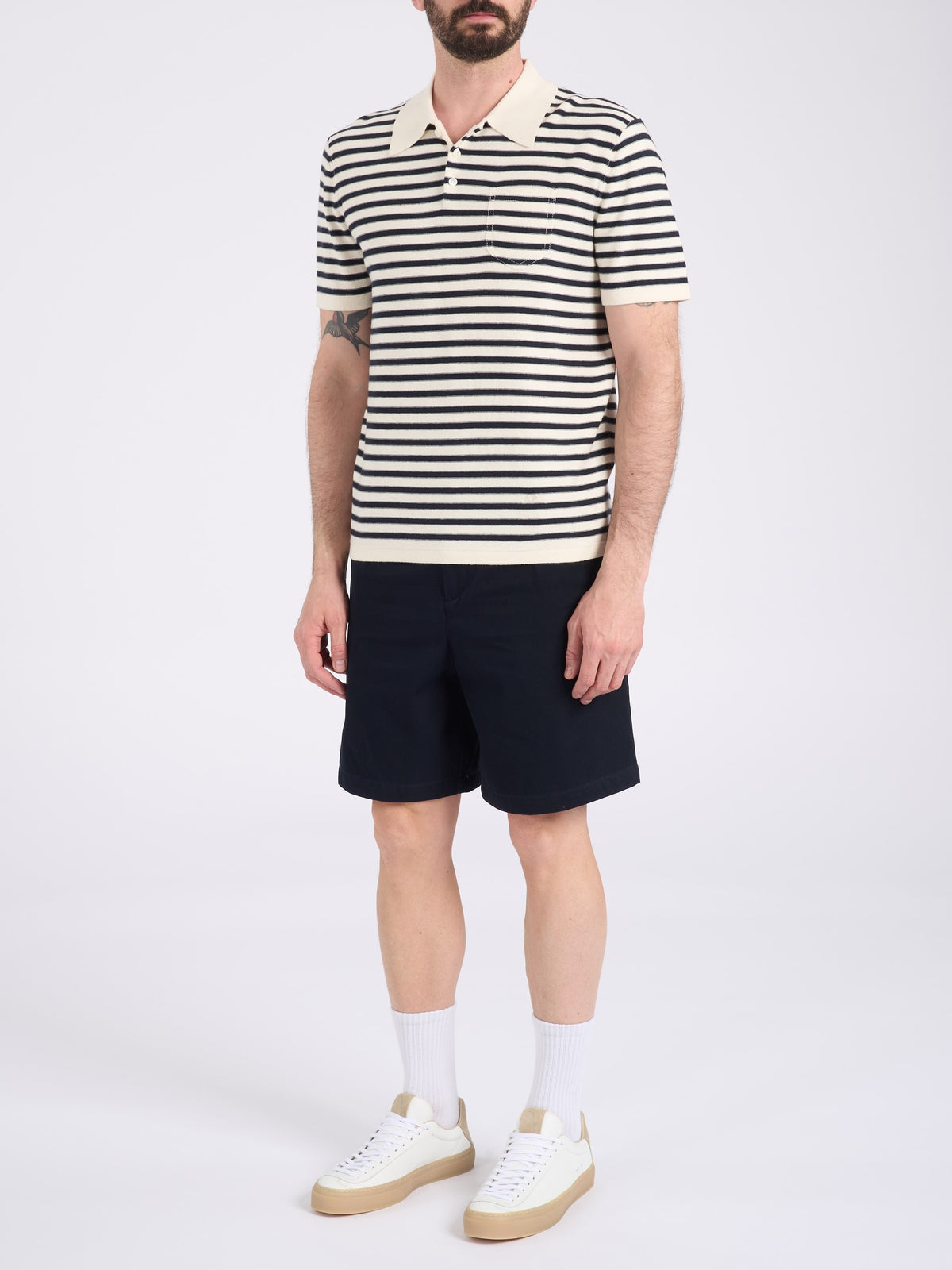 A.P.C. - Bermuda Plissé - Dark Navy, portée, vue de face