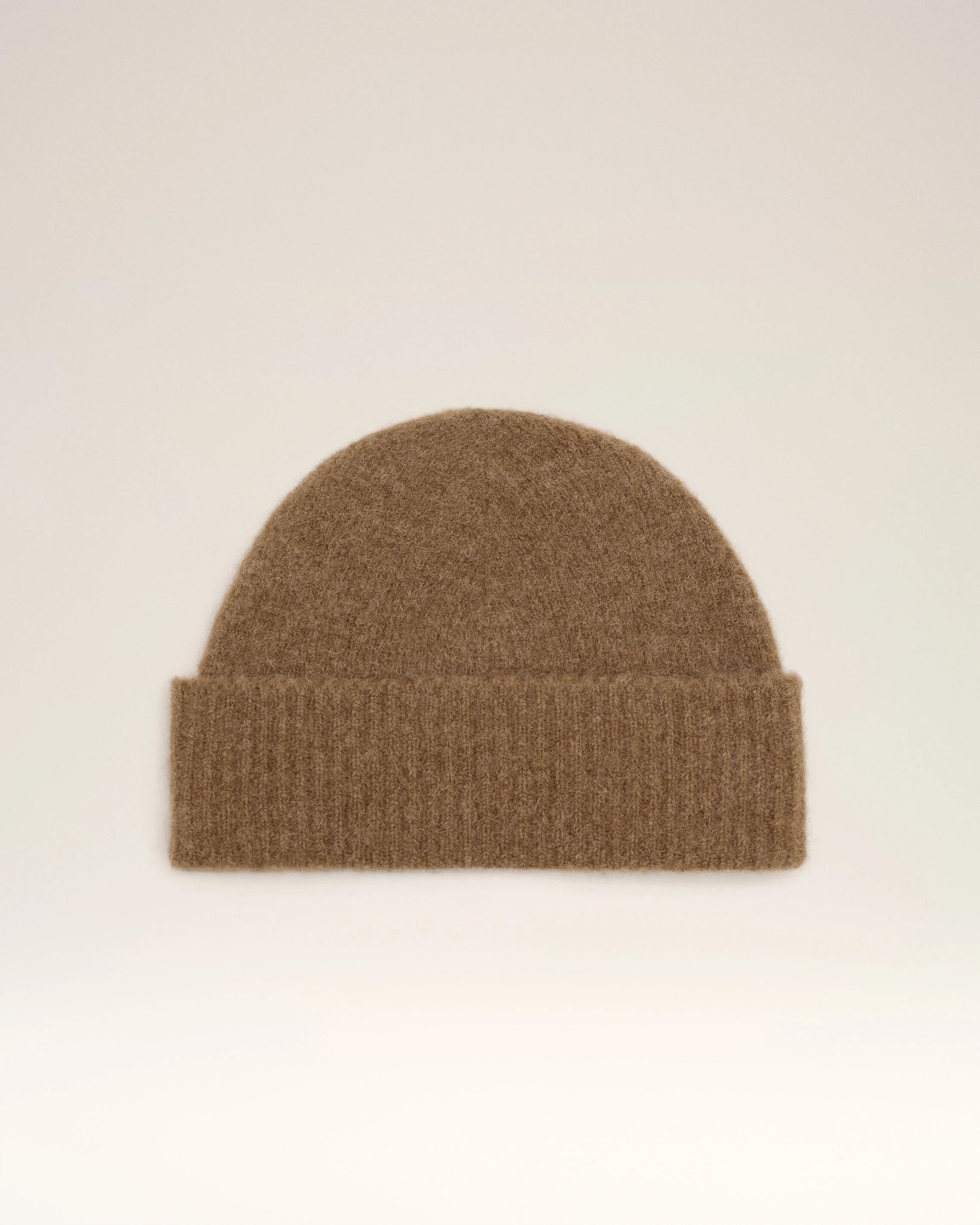 Ami Paris - Bonnet Ami de Coeur en Alpaga - Noisette/ écru - Accessoires - UBO005.KN0135