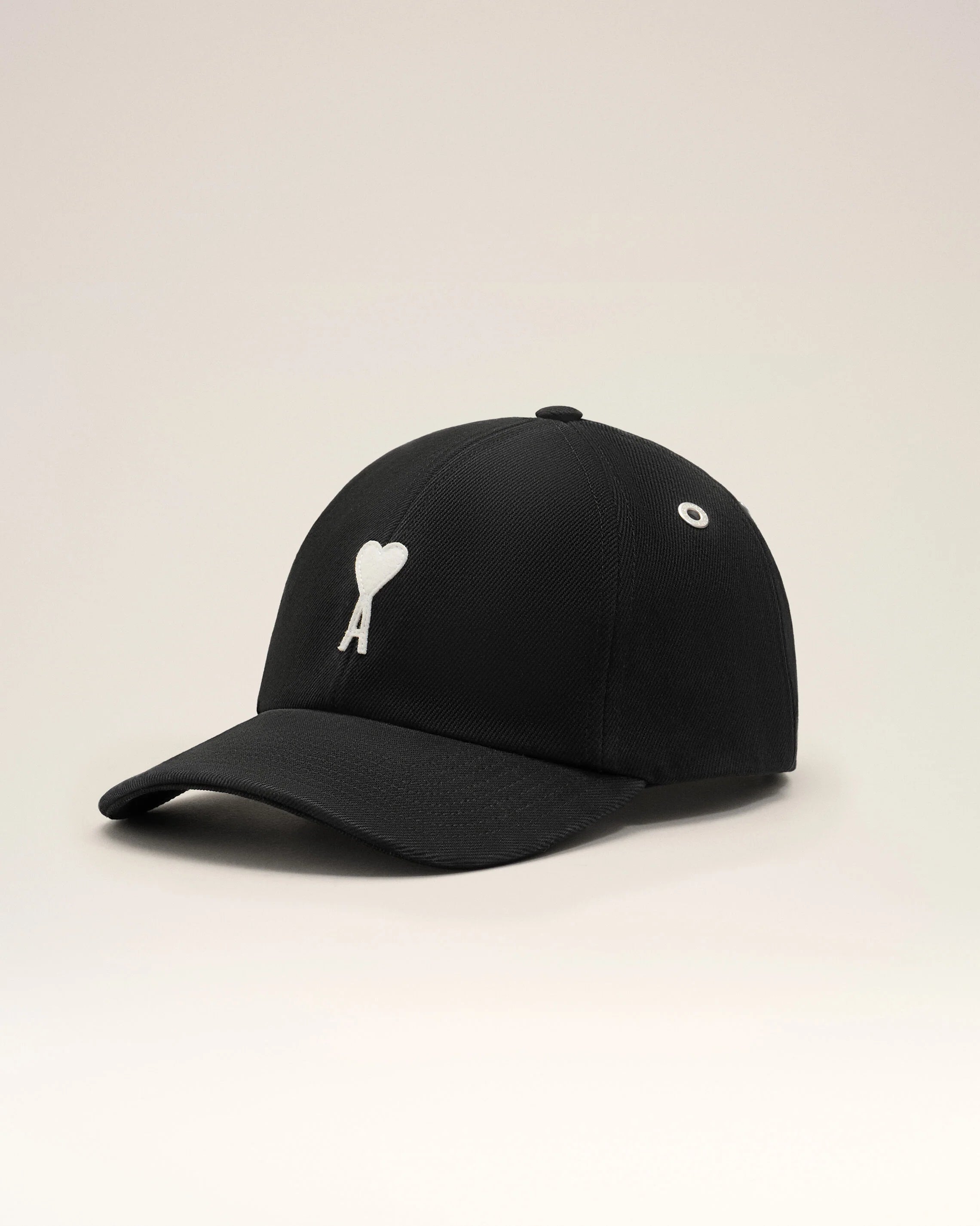 Ami Paris - Casquette Ami de Coeur Patch en coton feutré - Noir-Accessoires-UCP277.AW0028