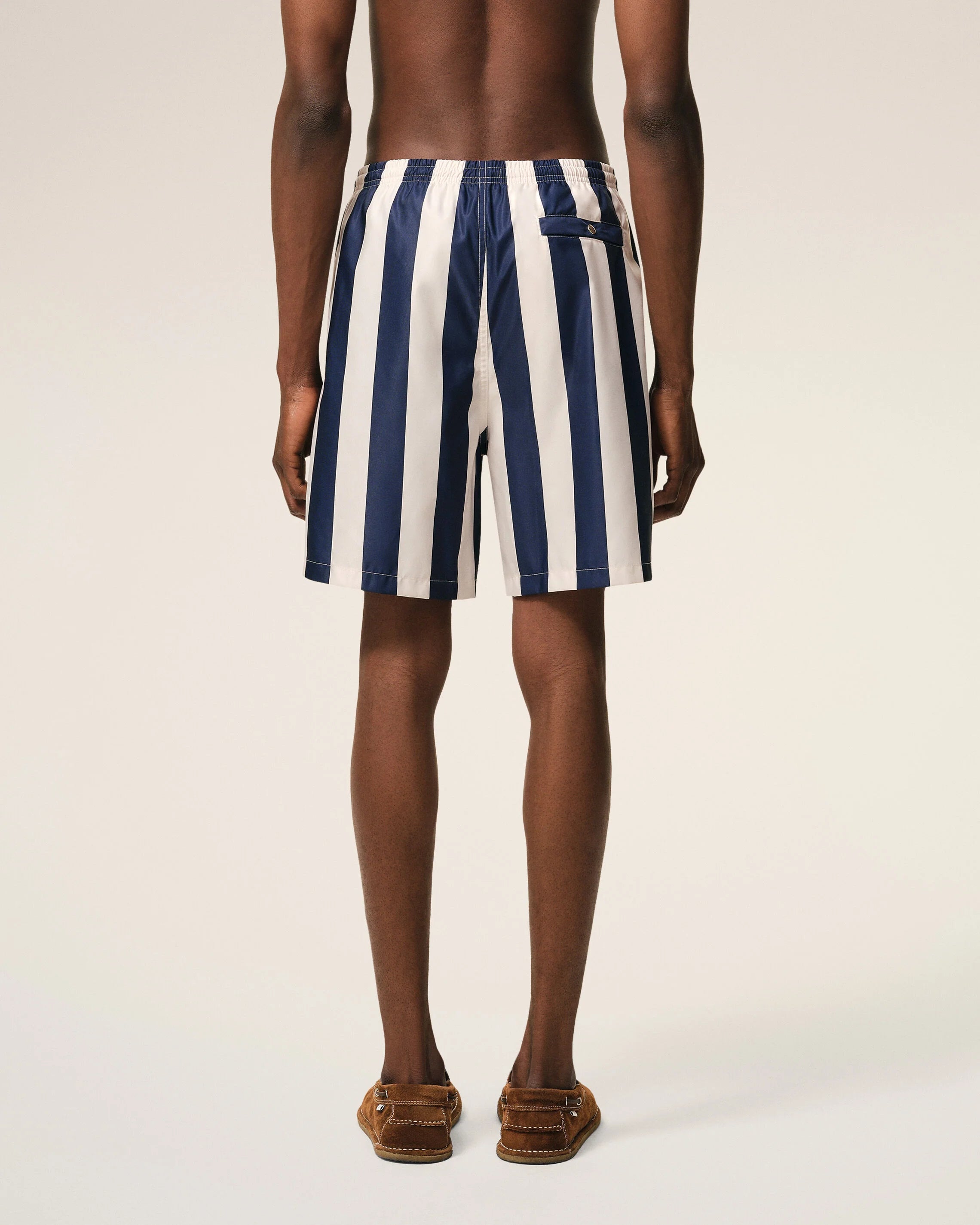 Ami Paris - Maillot de bain long à rayures - Blanc crème/Bleu encre-Accessoires-HBW316.AW0027