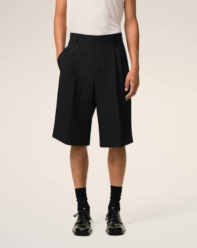 Ami Paris - Bermuda large 2 plis taille basse en gabardine de laine - Noir-Pantalons et Shorts-HSO827.WV0194