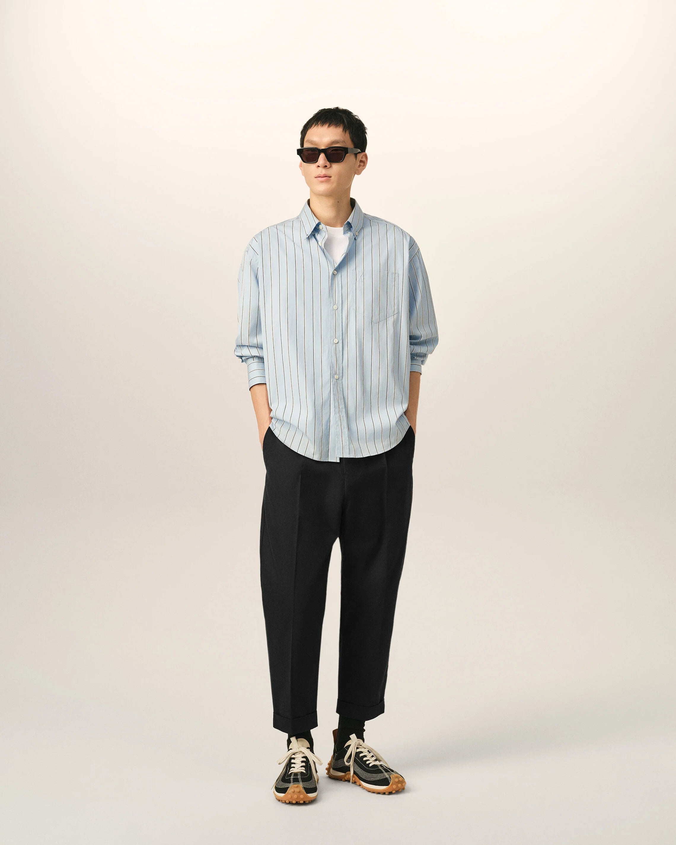 Ami Paris - Pantalon carotte ample en gabardine de coton - Noir-Pantalons et Shorts-HTR121.CO0132