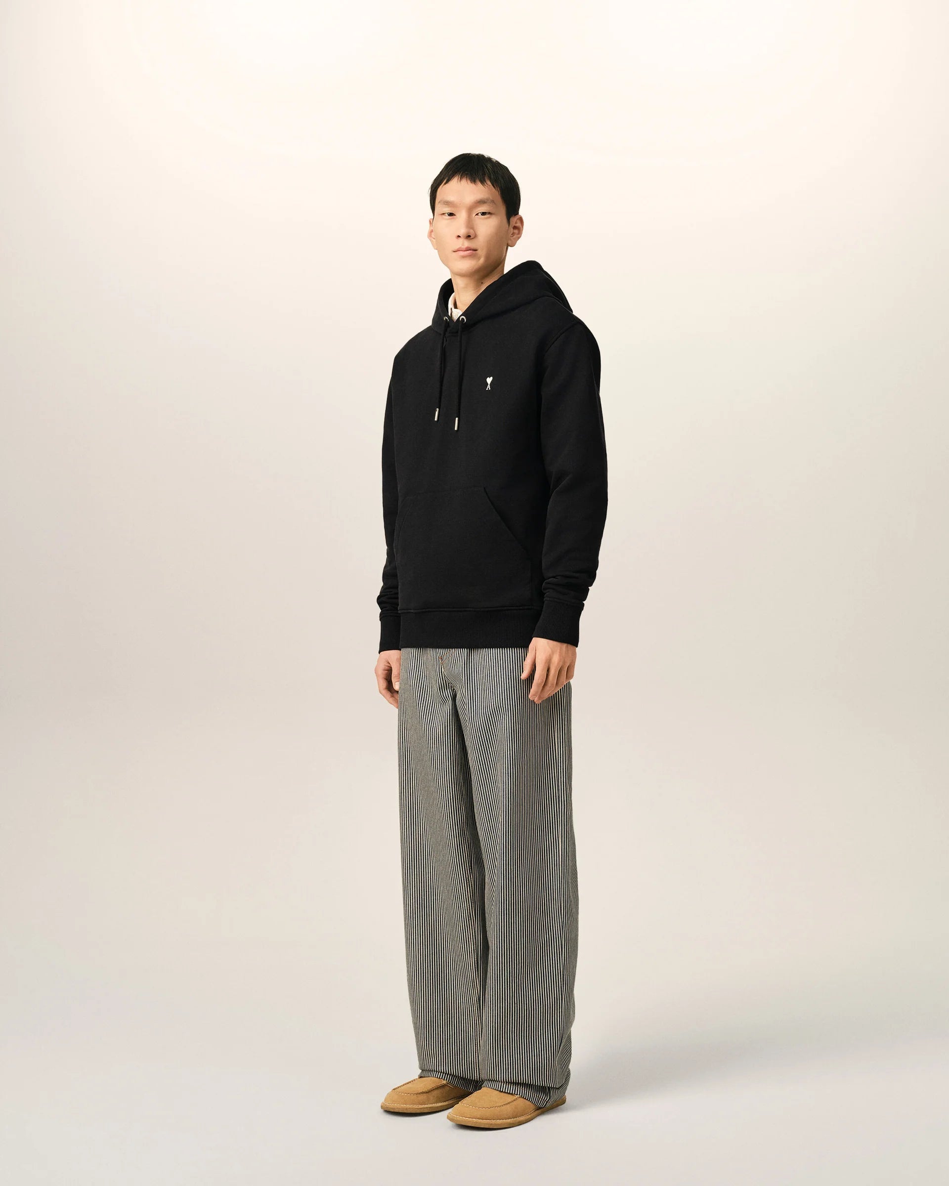 Ami Paris - Hoodie noir Ami de Coeur blanc en coton-Pulls et Sweats-HSW764.730