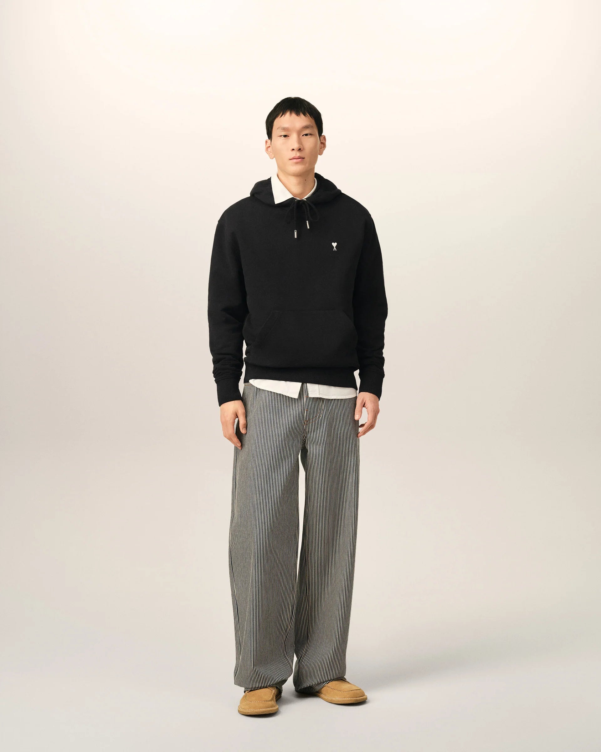 Ami Paris - Hoodie noir Ami de Coeur blanc en coton-Pulls et Sweats-HSW764.730