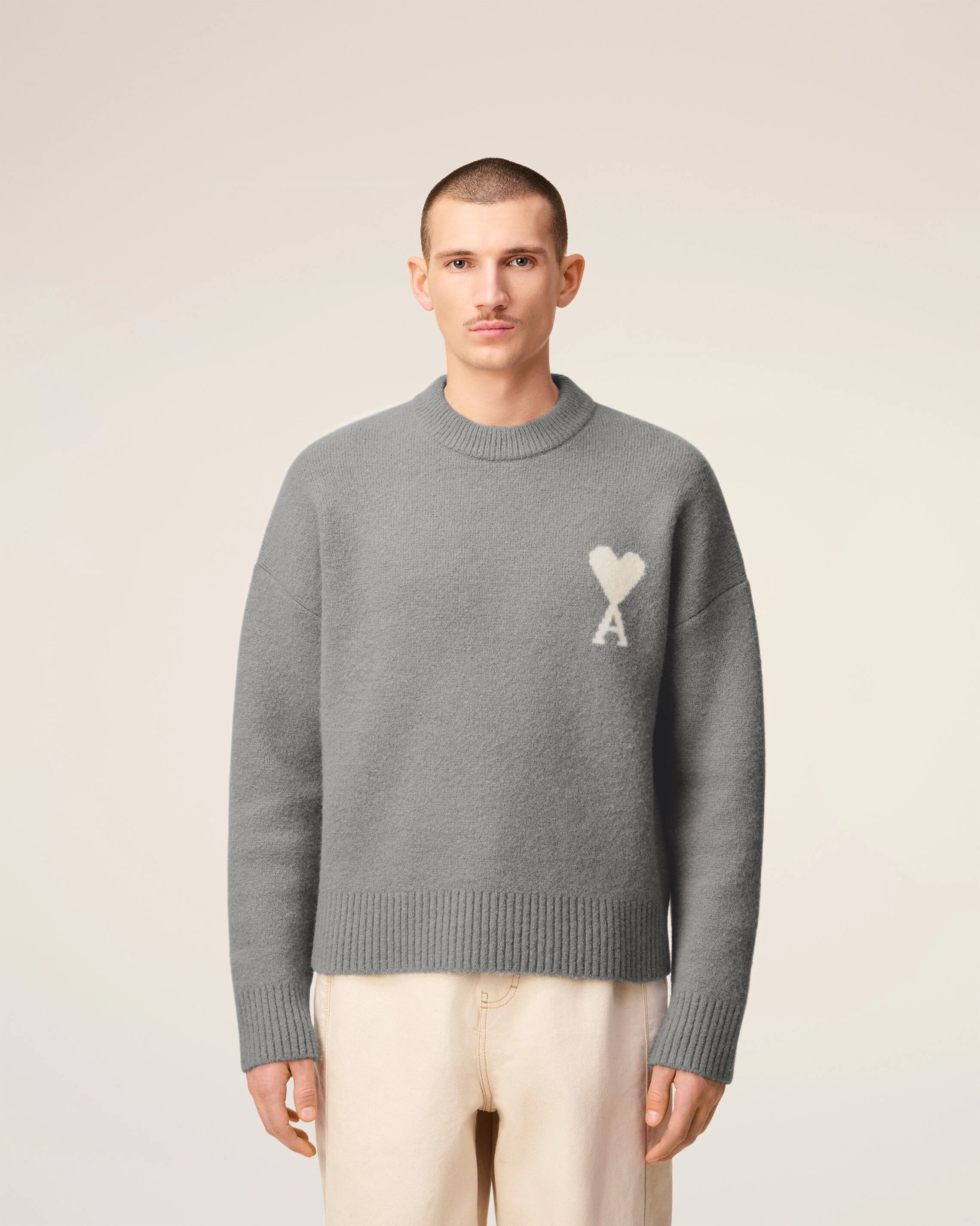 Ami Paris - Pull col rond Ami de Coeur en Alpaga - Gris/ Ecru - Pulls et Sweats - UKS836.KN0135