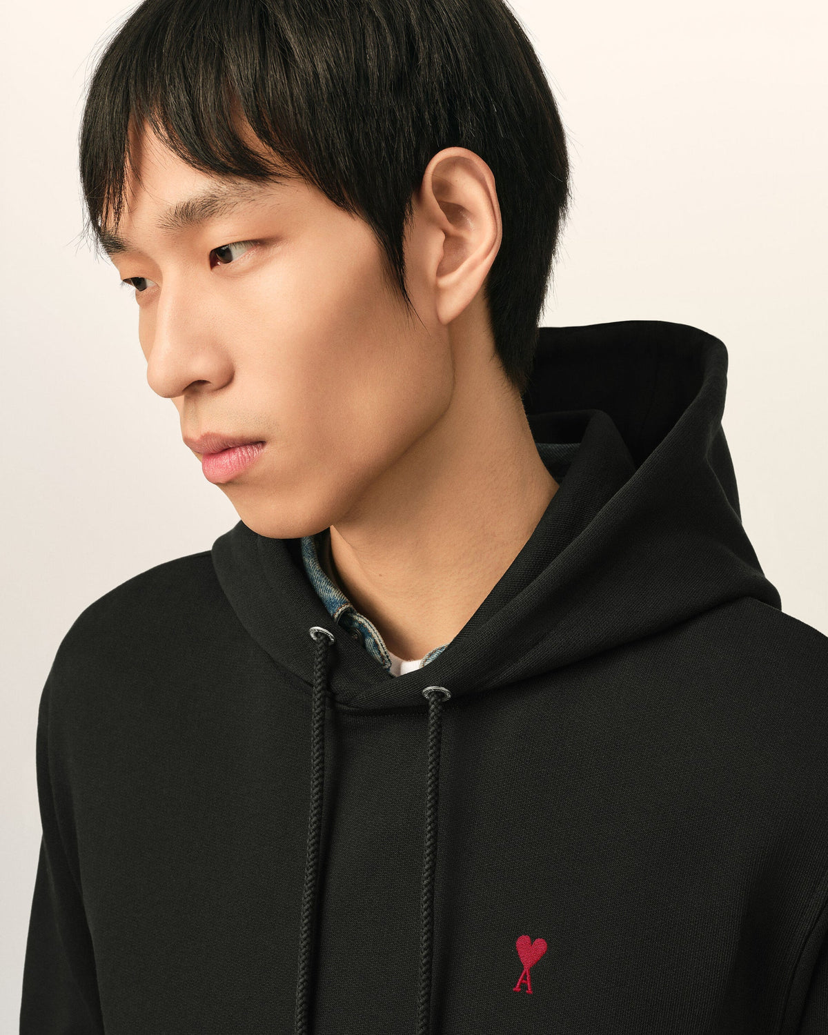 Ami Paris - Sweat à Capuche Classique Ami de Cœur - Noir et Rouge-Pulls et Sweats-BFUSW235.730