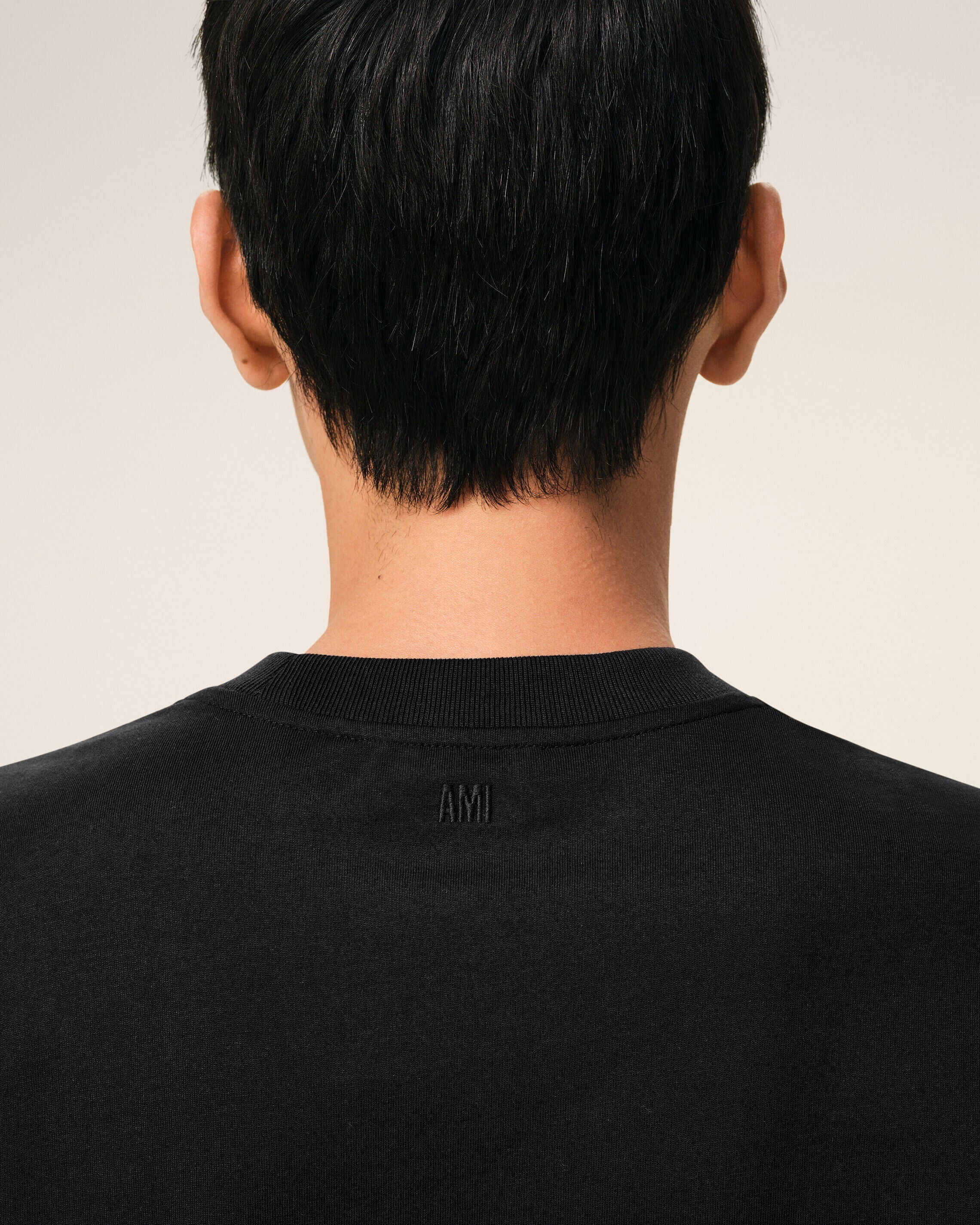 Ami Paris - T-shirt noir Ami de Coeur blanc-T-shirts-HTS346.724