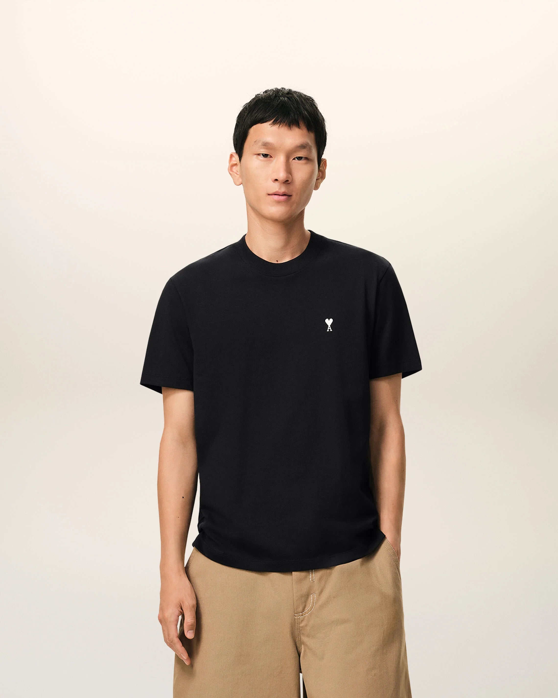 Ami Paris - T-shirt noir Ami de Coeur blanc-T-shirts-HTS346.724