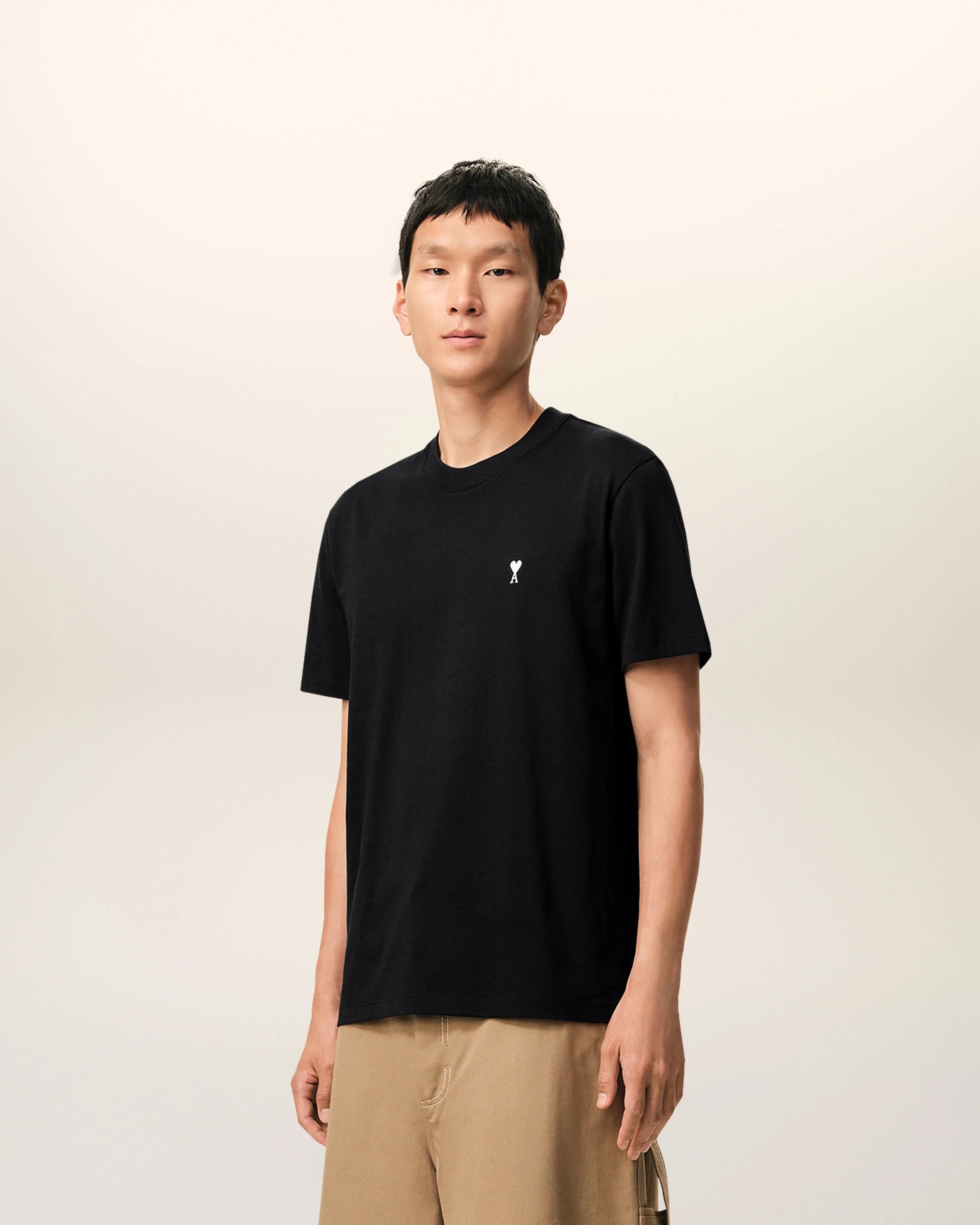 Ami Paris - T-shirt noir Ami de Coeur blanc-T-shirts-HTS346.724