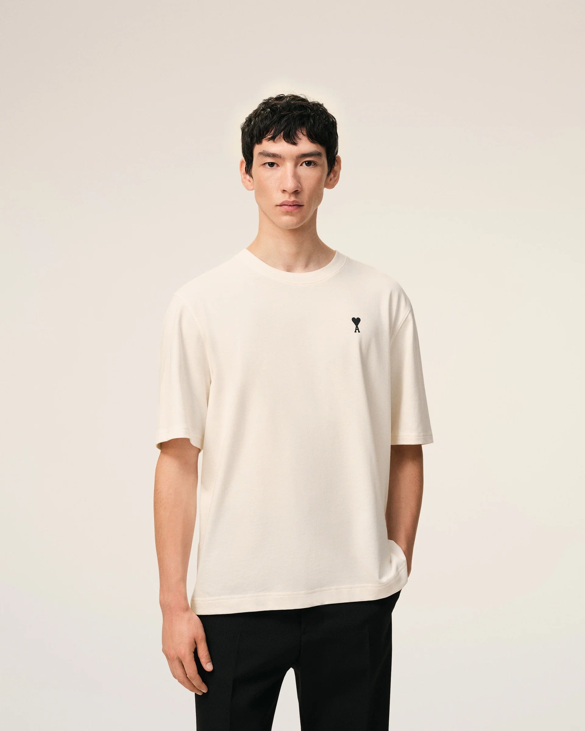 Ami Paris - T-shirt Place des Victoires - Blanc Crème - T-shirts - UTS387.726
