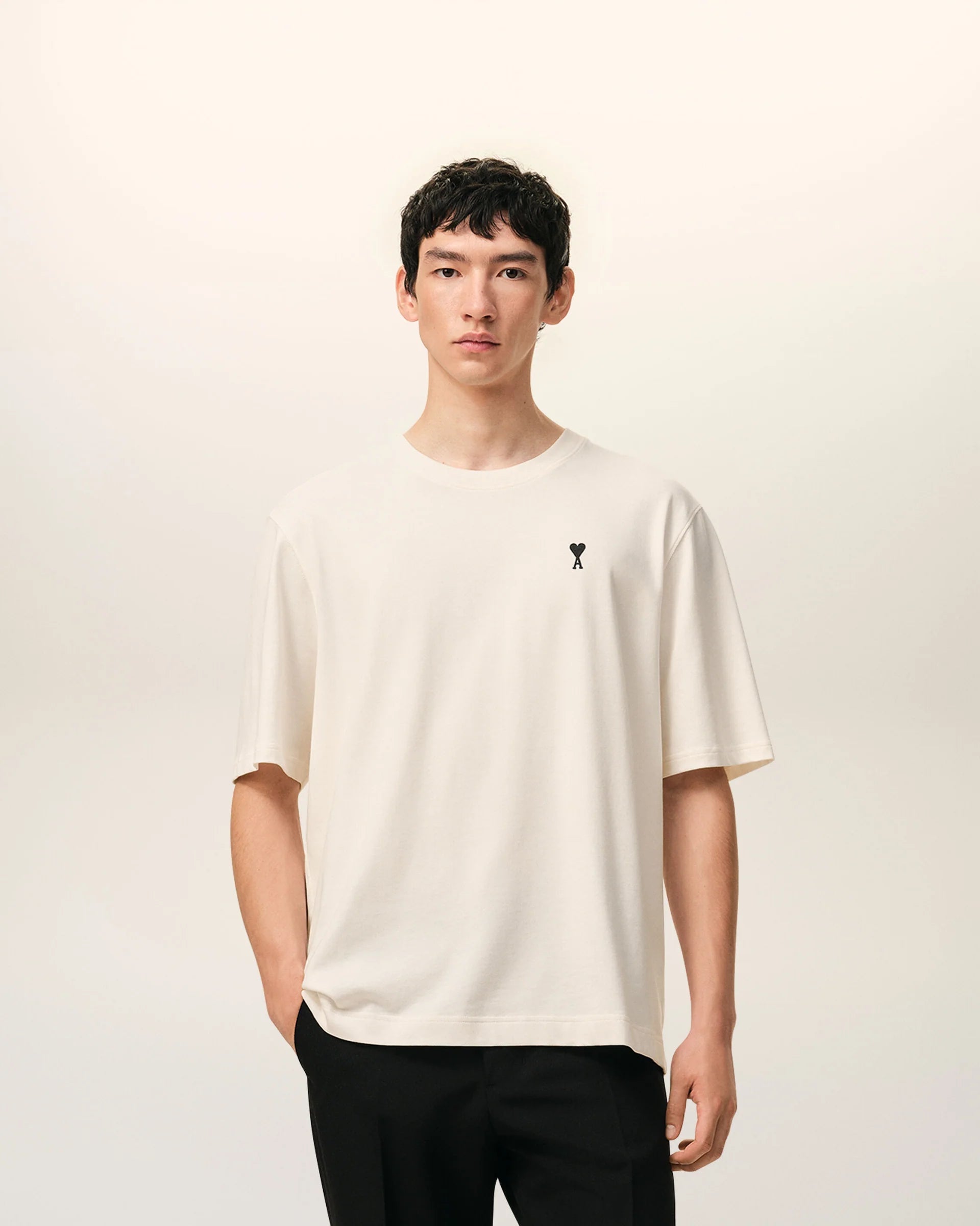 Ami Paris - T-shirt Place des Victoires - Blanc Crème - T-shirts - UTS387.726