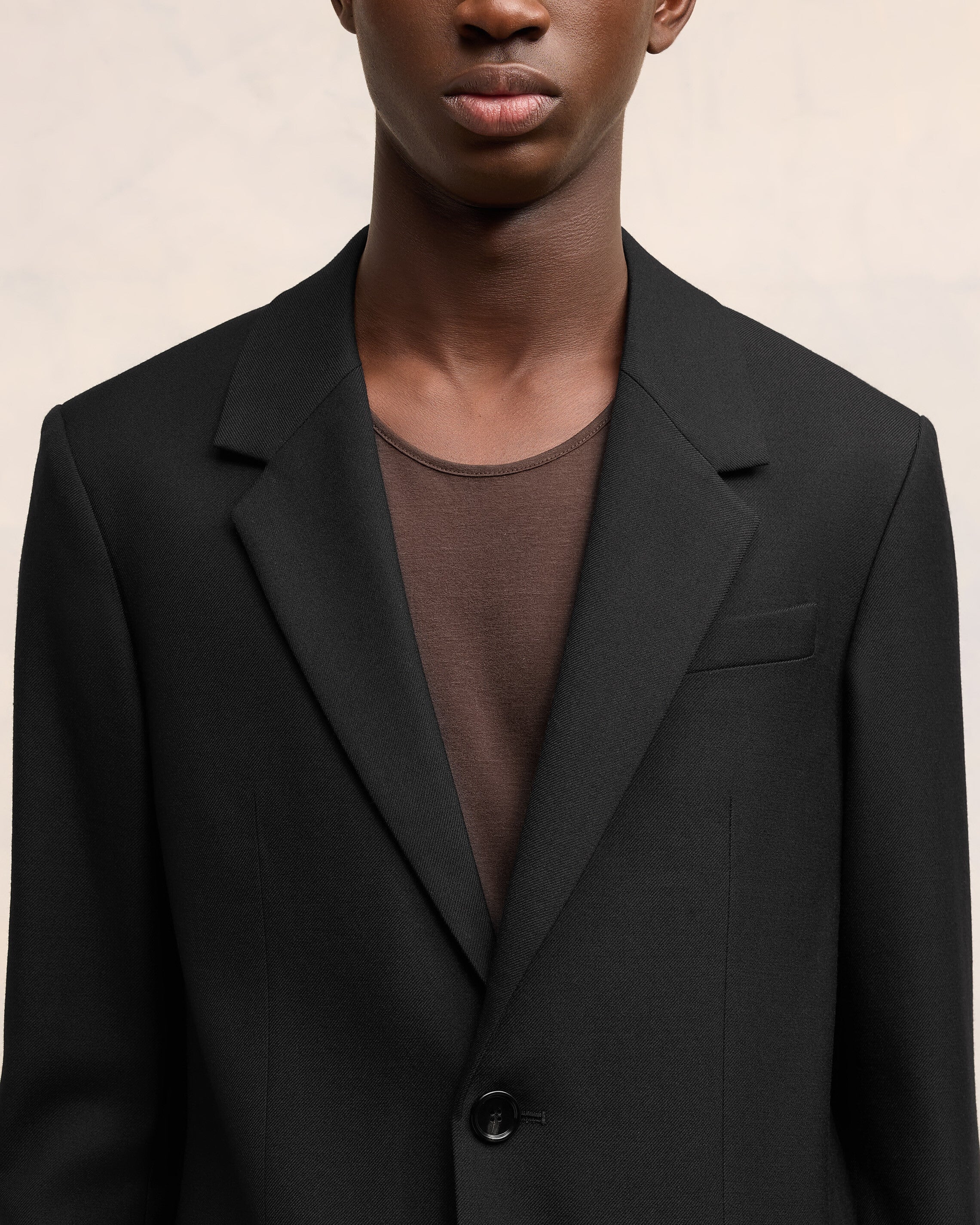 Ami Paris - Veste De Costume Ajustée Pour Homme - Noir - Vestes et Manteaux - HBV107.WV0026.001