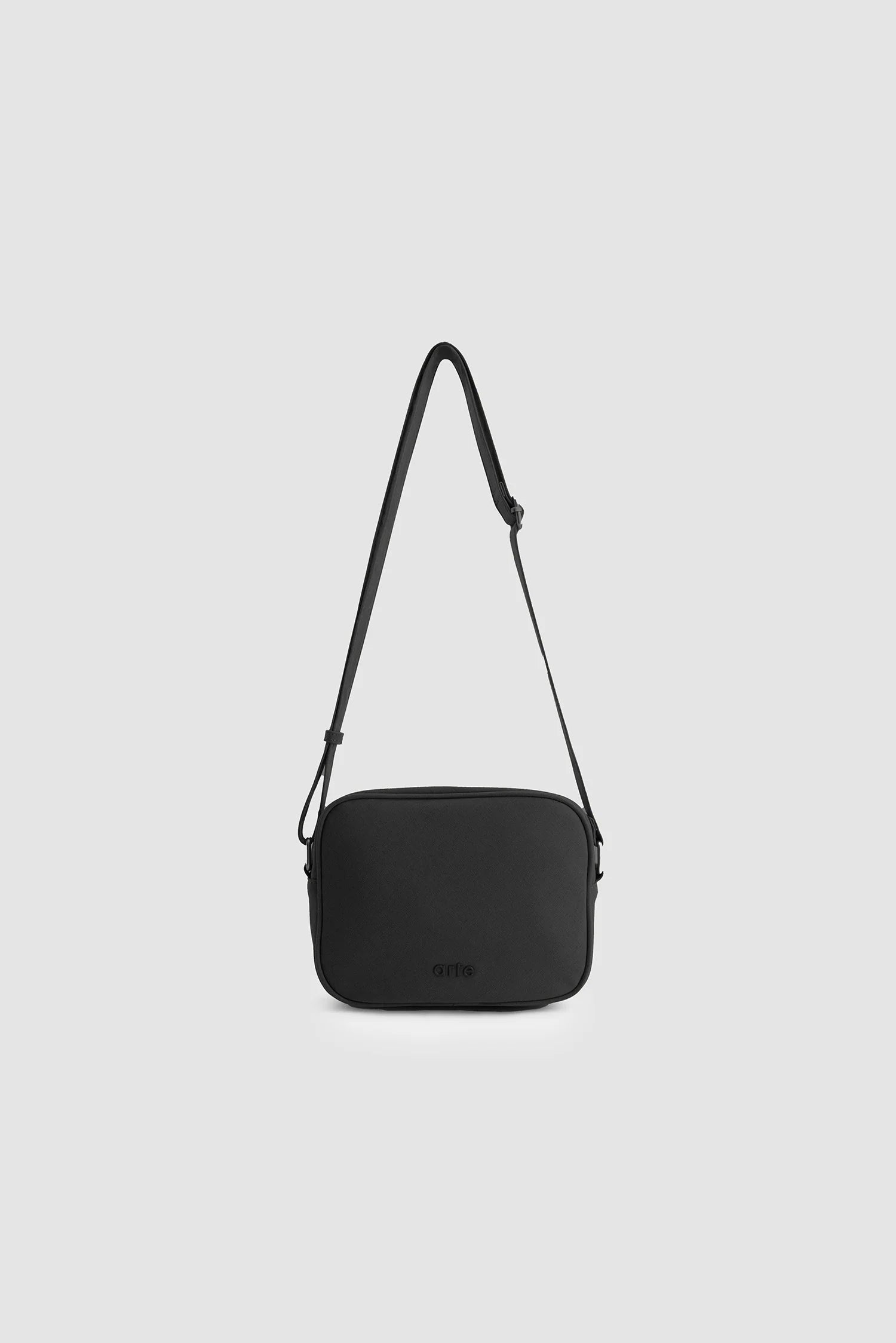 Arte Antwerp – Linen Baka Bag Black - Accessoires - SS26-204AC.1