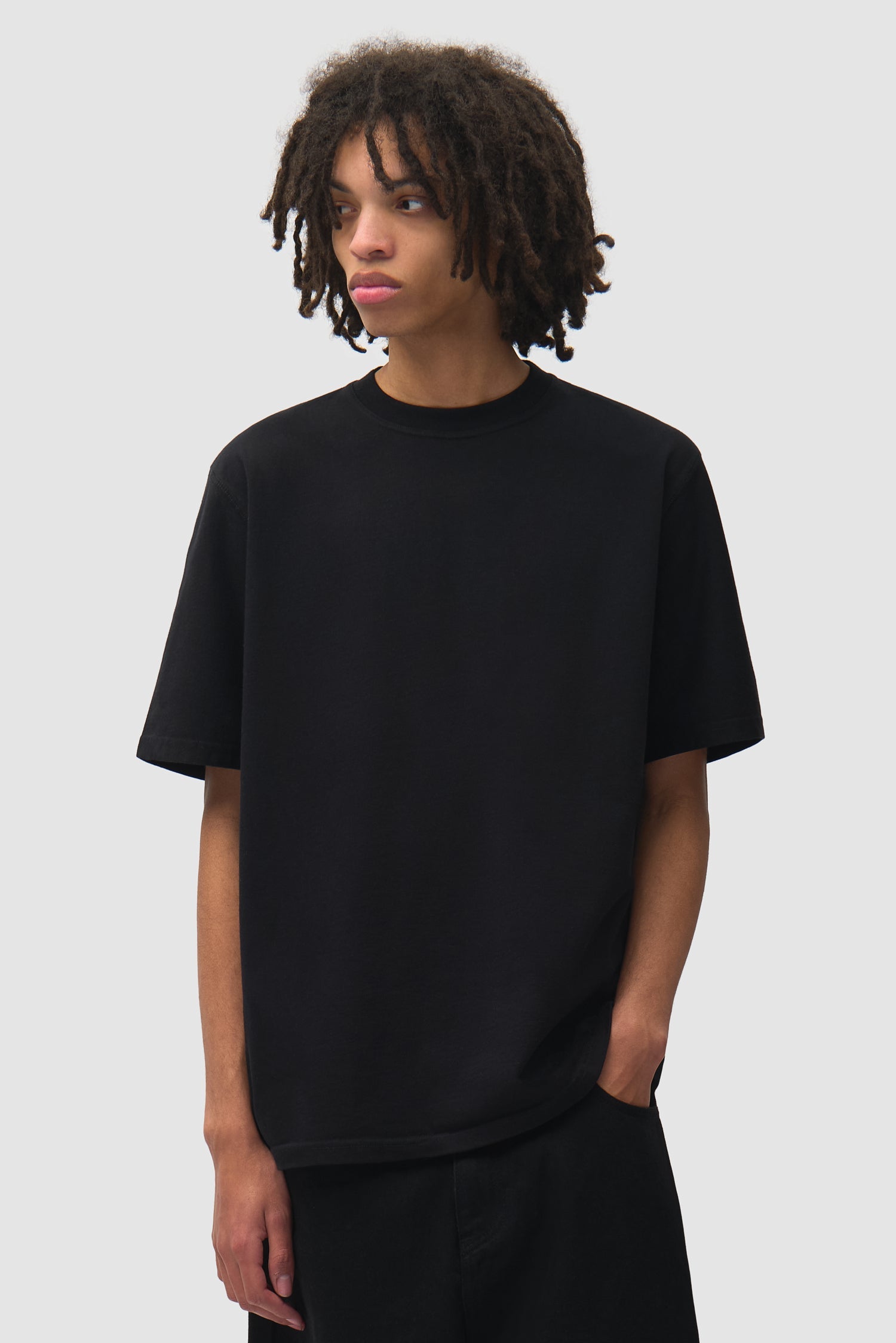 Arte Antwerp AW26 Mural T-shirt noir — lookbook