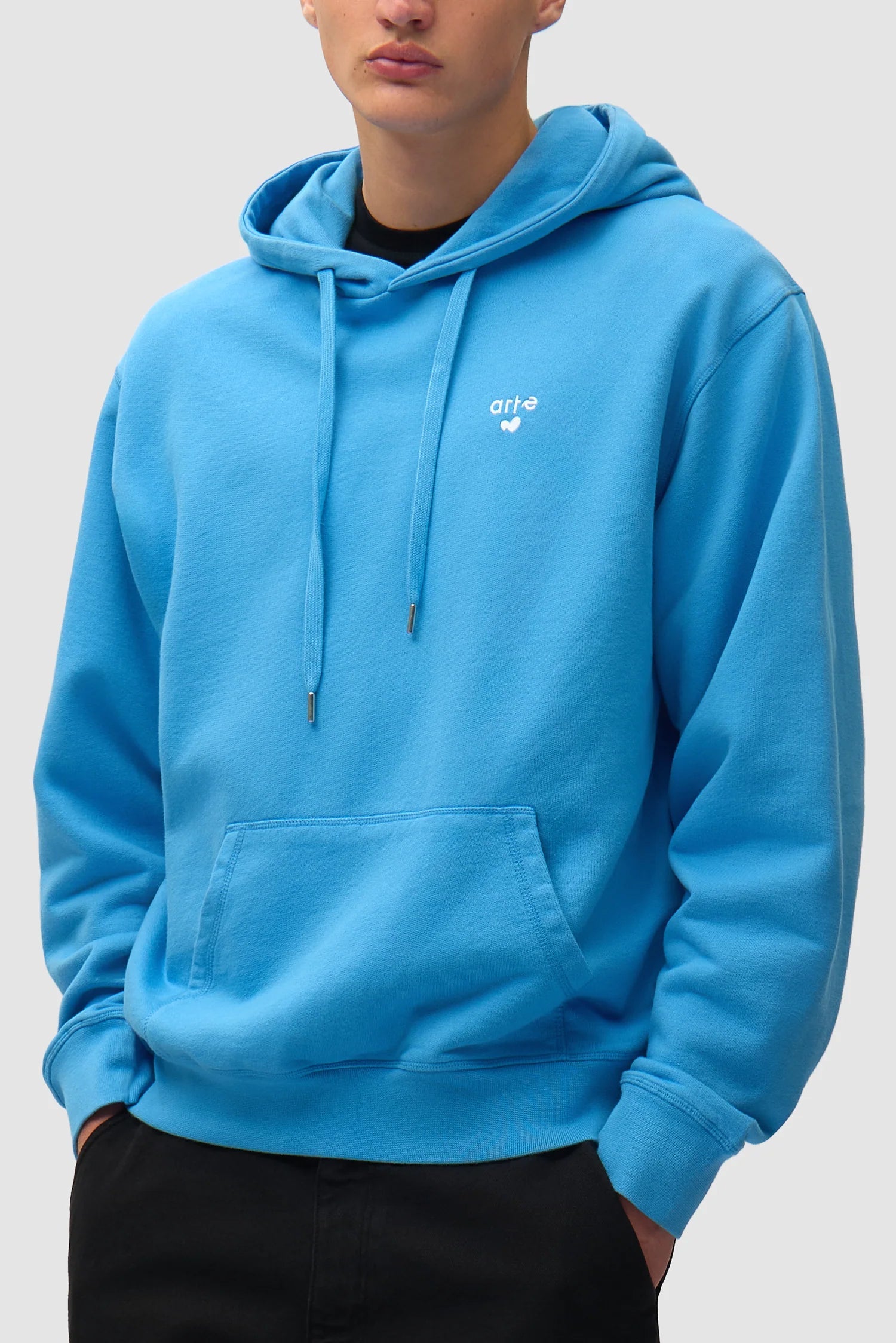 Arte Antwerp – Heart Logo Hoodie Blue - Pulls et Sweats - SS26-133H