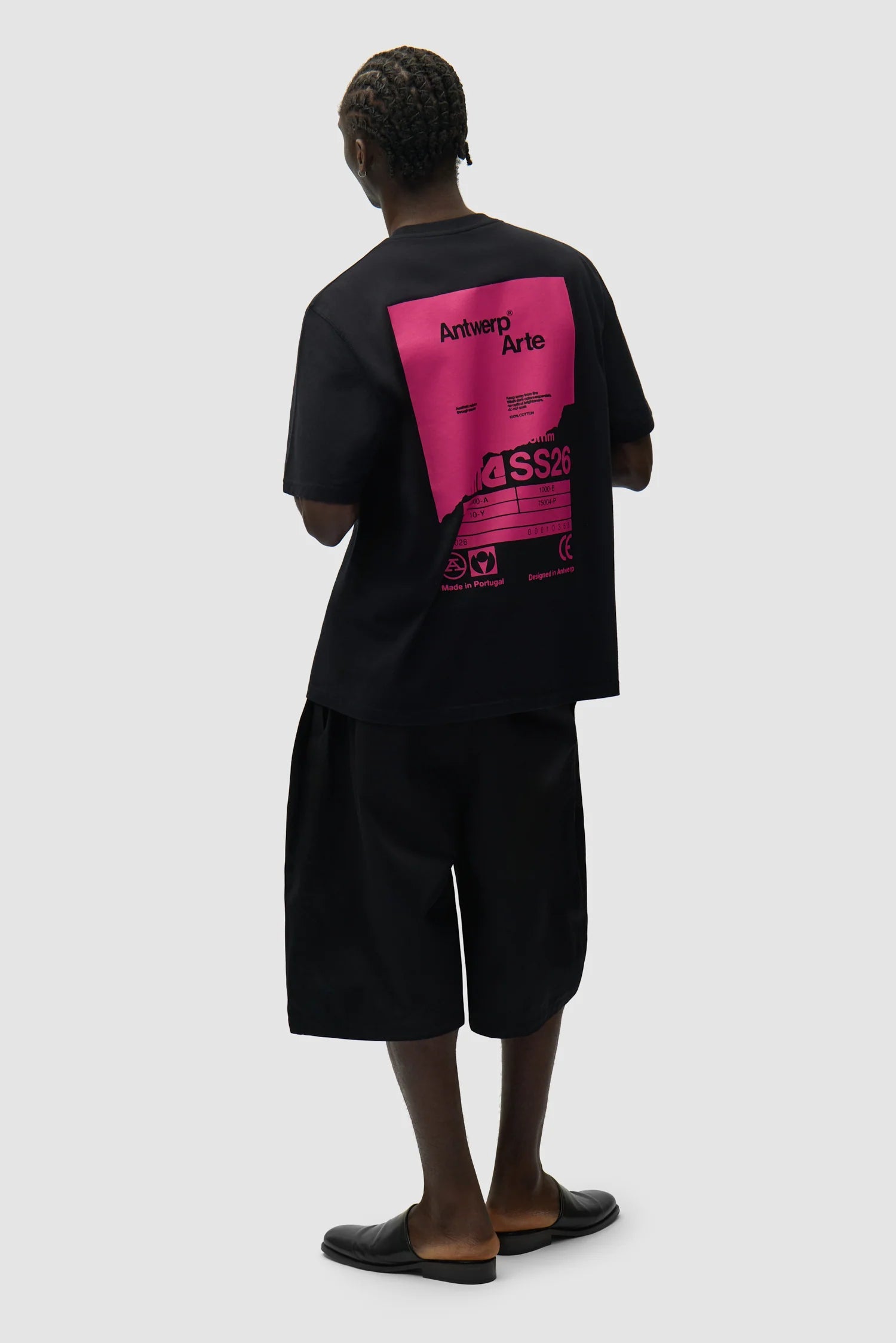 Arte Antwerp – Back Poster T-shirt Black - T-shirts - SS26-099T