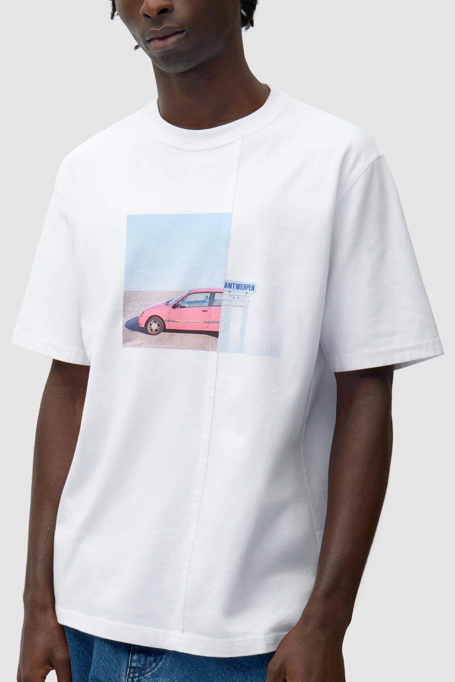 Arte Antwerp – Photo T-shirt White - T-shirts - SS26-238T.1