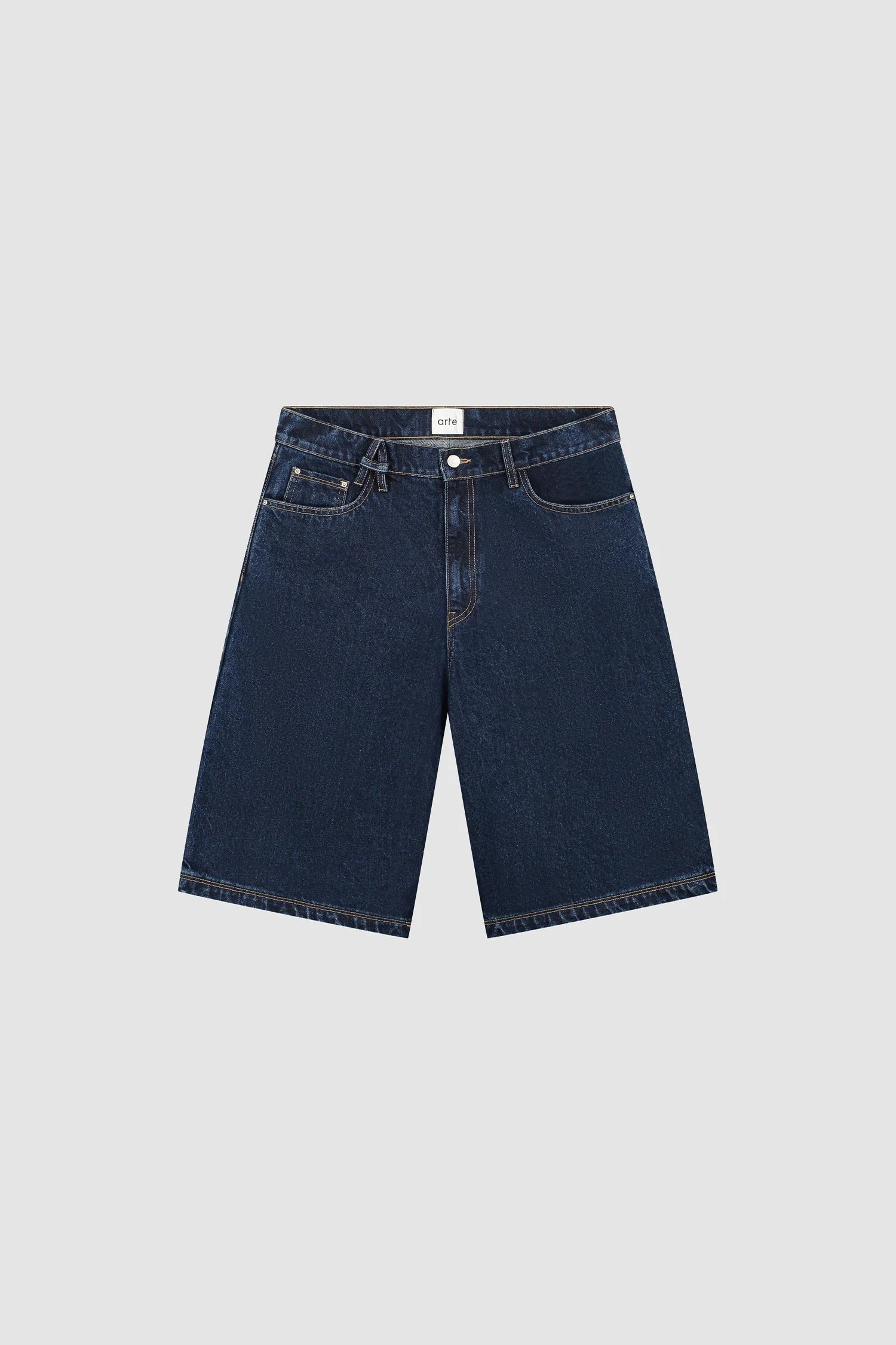 Arte Antwerp - Belt Detail Shorts - Dark Wash - Vestes et Manteaux - SS25 - 238SHO