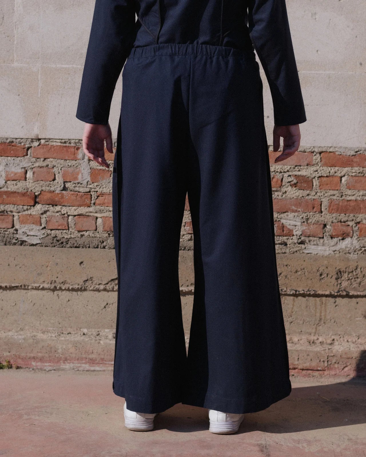Baserange - Avi Pants - Dama Navy - Jupes et Pantalons - PAAV-WSW-WI25