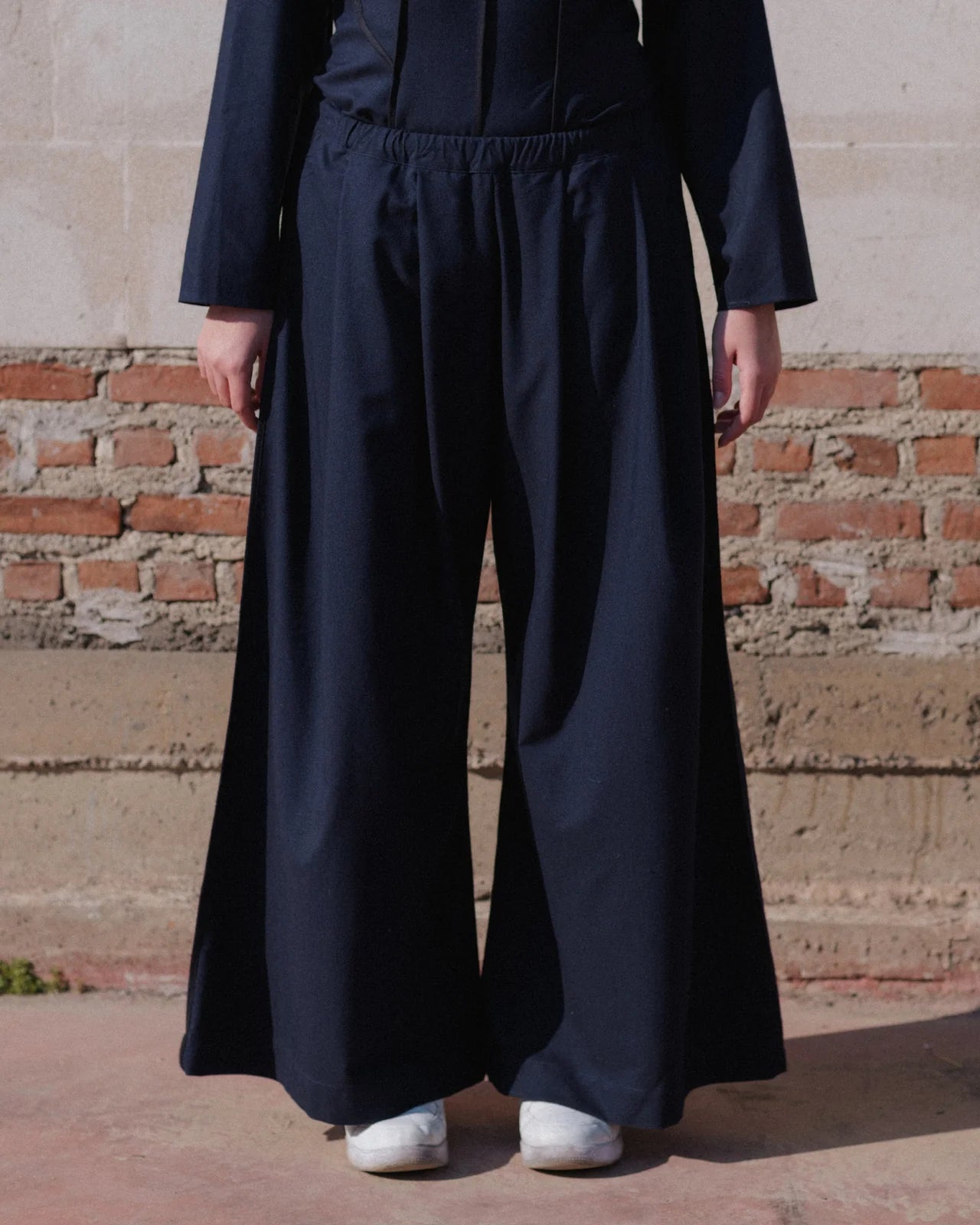 Baserange - Avi Pants - Dama Navy - Jupes et Pantalons - PAAV-WSW-WI25