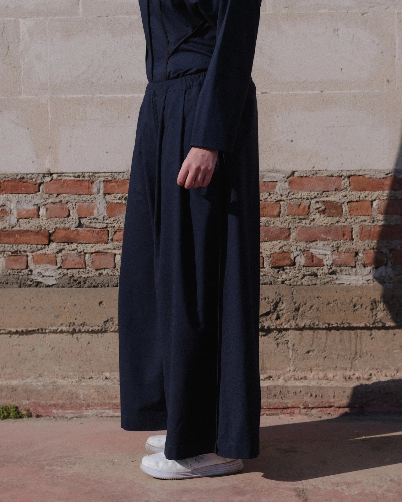 Baserange - Avi Pants - Dama Navy - Jupes et Pantalons - PAAV-WSW-WI25