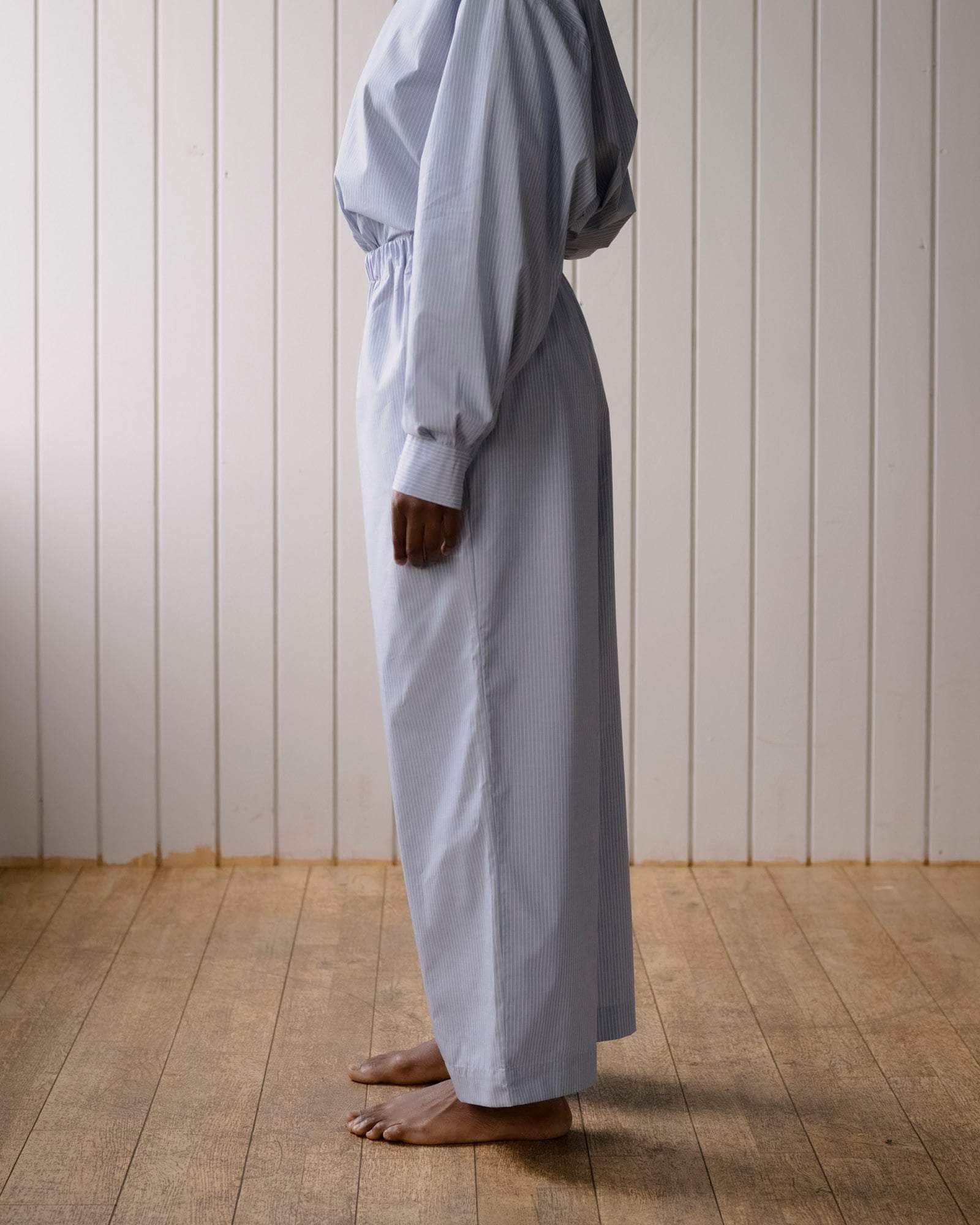 Baserange - Pantalon Claude bleu rayé - Popeline de coton biologique - Jupes et Pantalons - PACL-PO-000