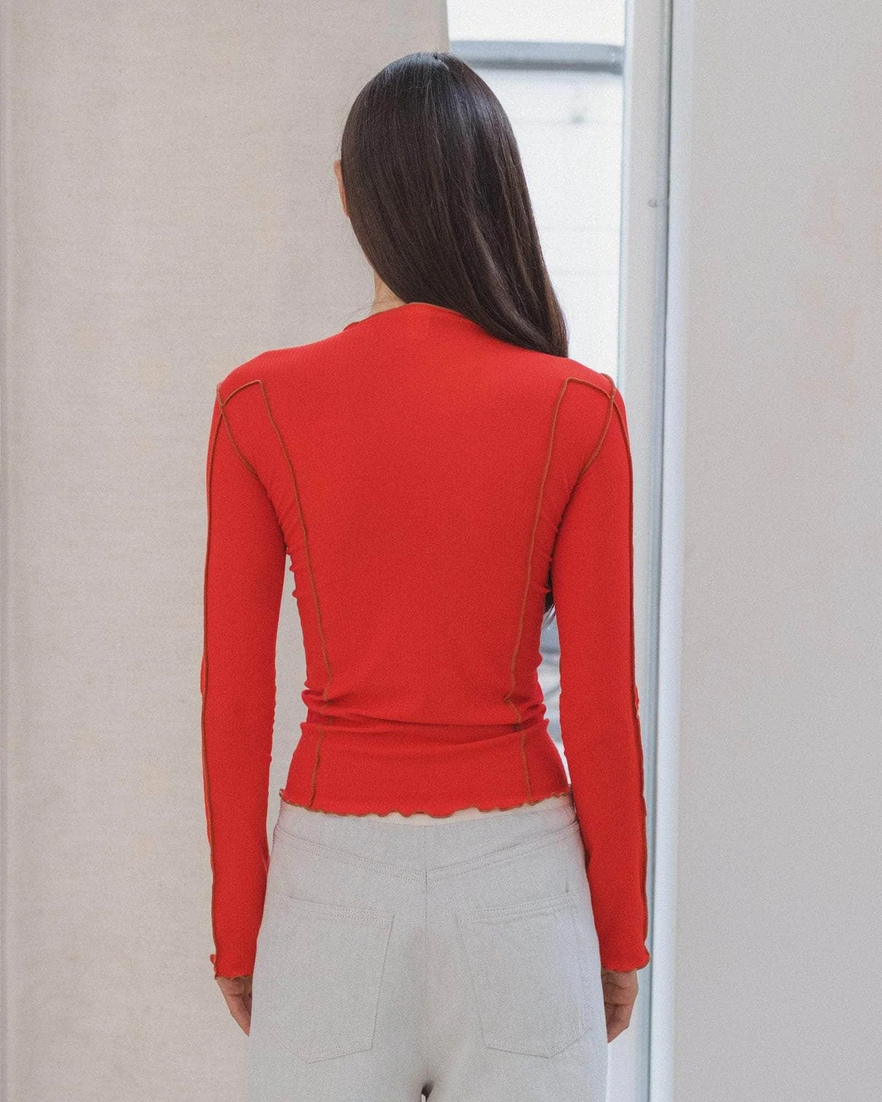 Baserange - Omato Long Sleeve Tee - Gaze De Coton Biologique - Red - Tops - 