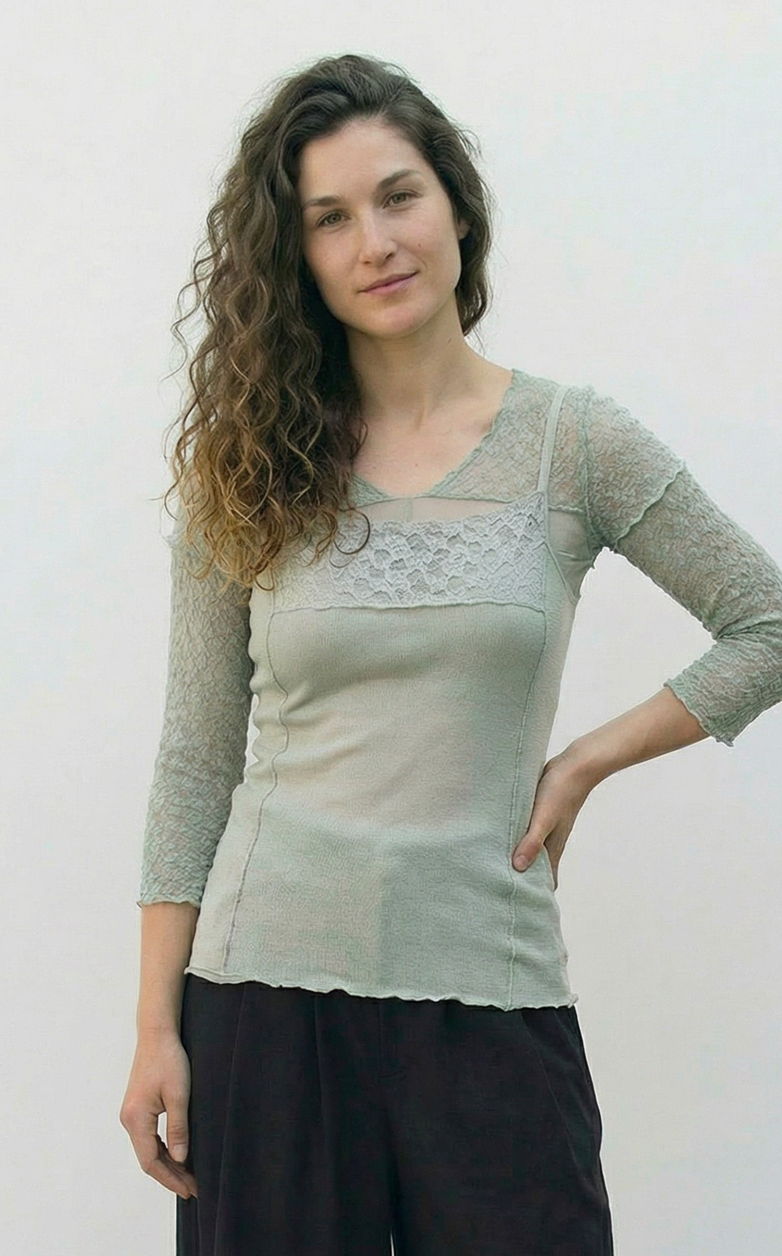 Baserange - Omato Tank - Brun Green - Tops - TTOMK-WR-WI25