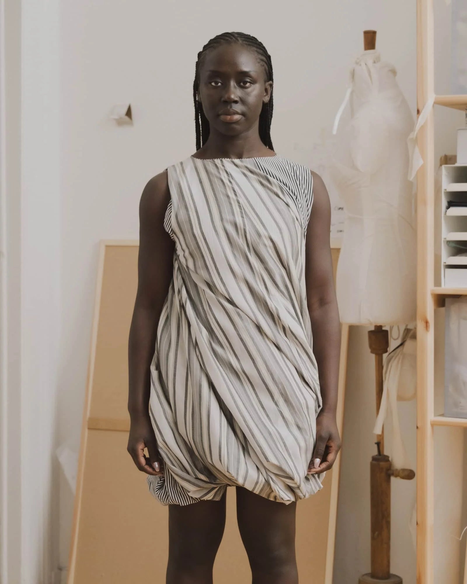 Baserange - Robe Bella rayée gris - Coton de soie