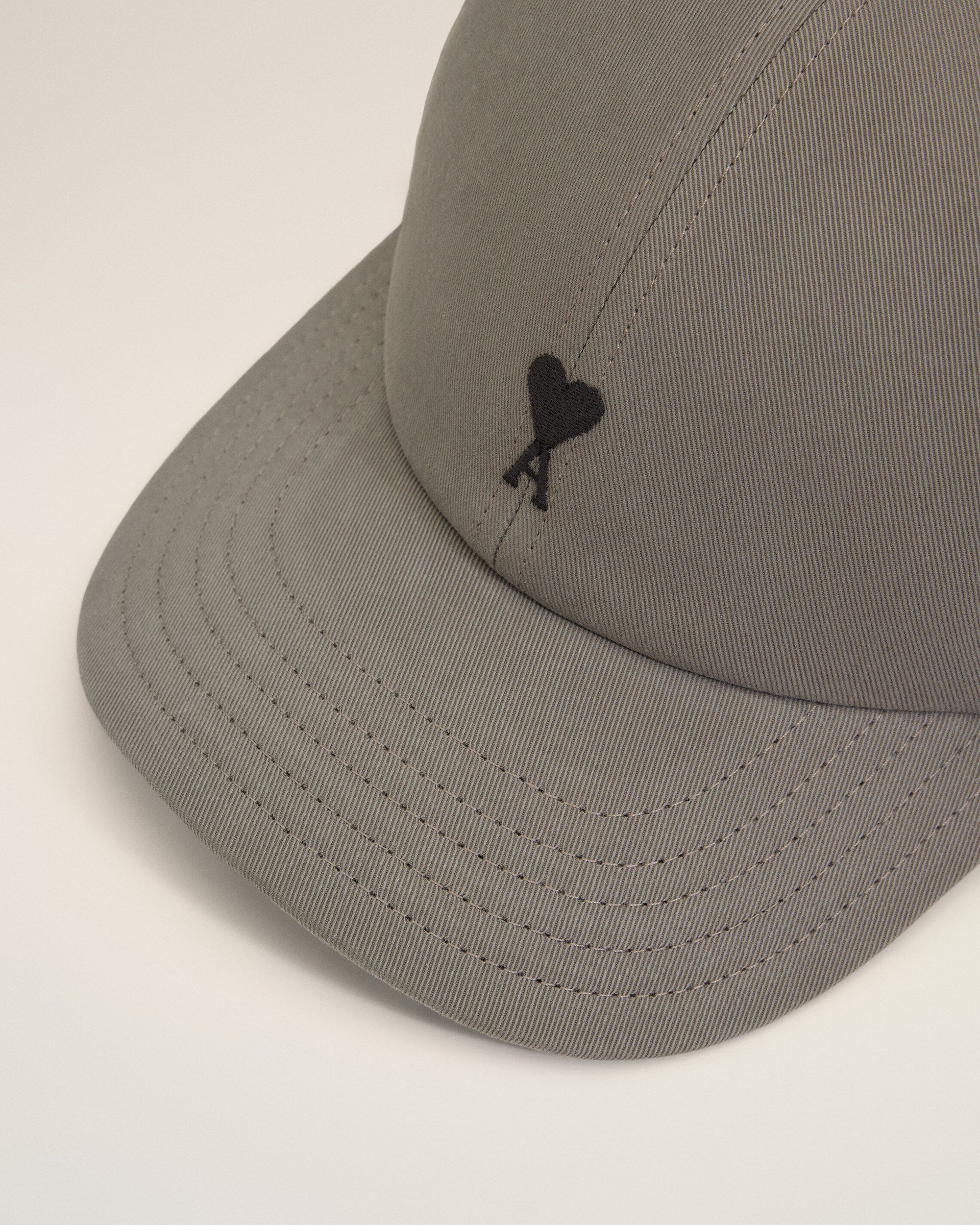 Ami Paris - Casquette Carbon Broderie Ami de Coeur noir