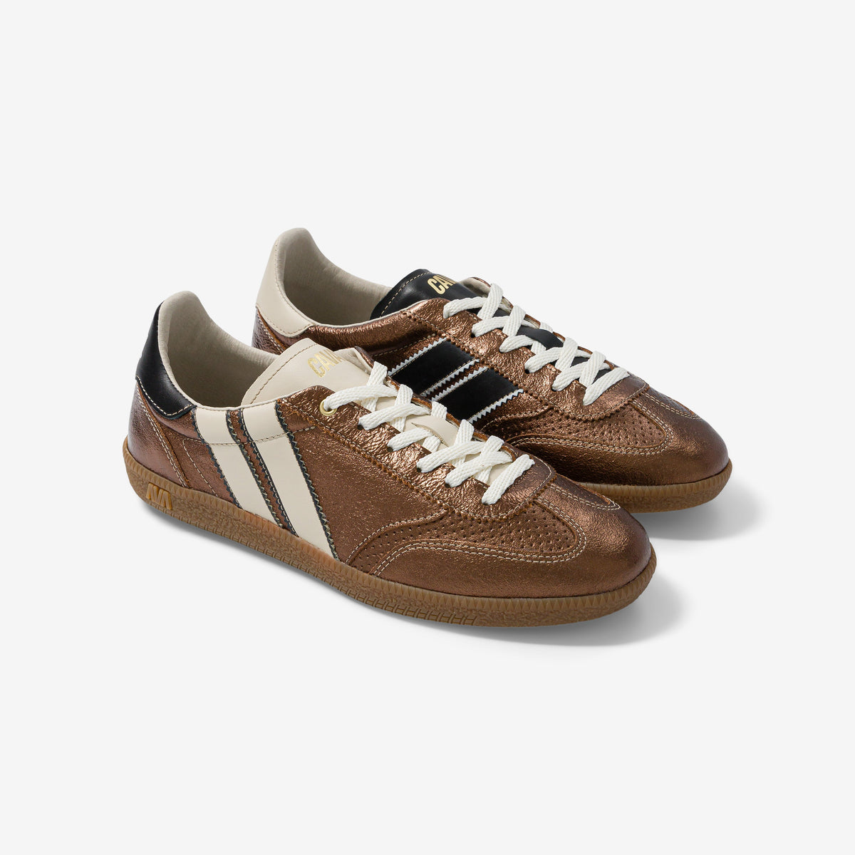 Caval – Baskets Pulse – Sun Dance, paire vue de trois quarts