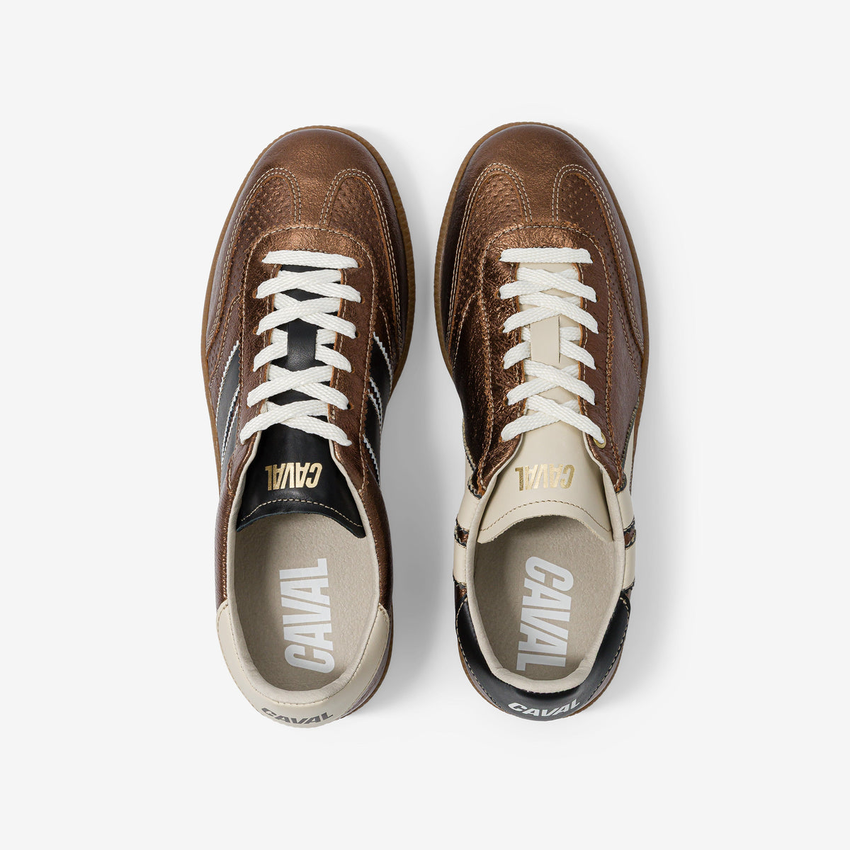 Caval – Baskets Pulse – Sun Dance, vue de dessus