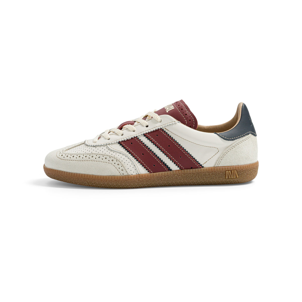 Caval – Baskets Pulse – White Crocket, vue de profil, chaussure gauche