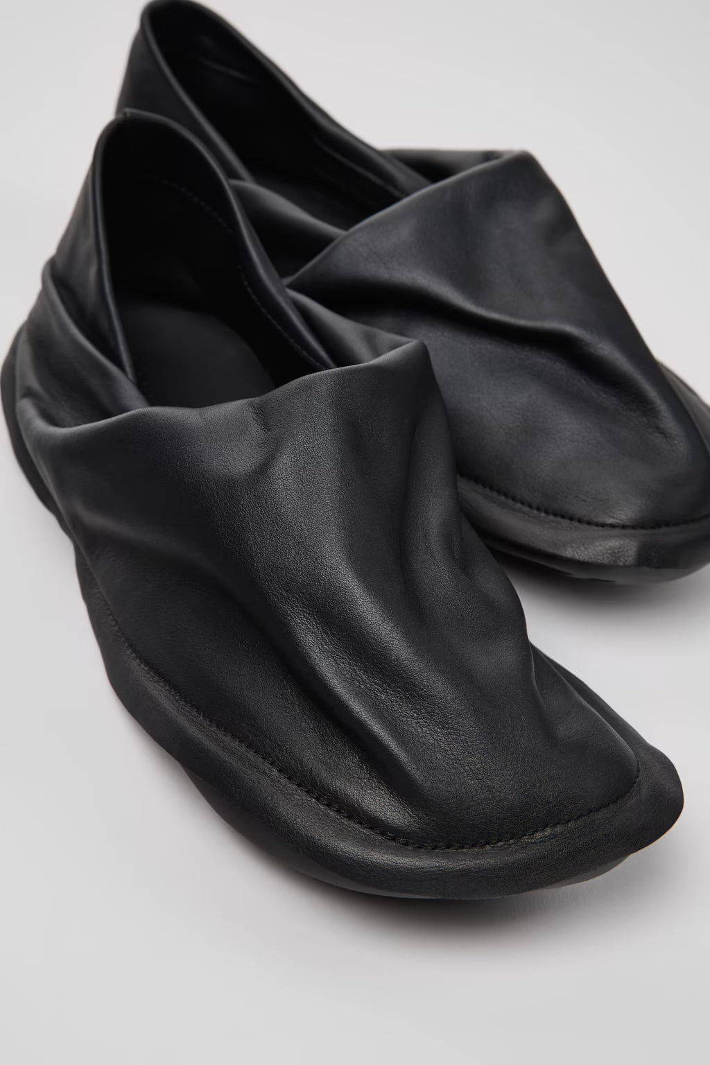 Camper x Issey Miyake - Chaussons Peu Form Noir