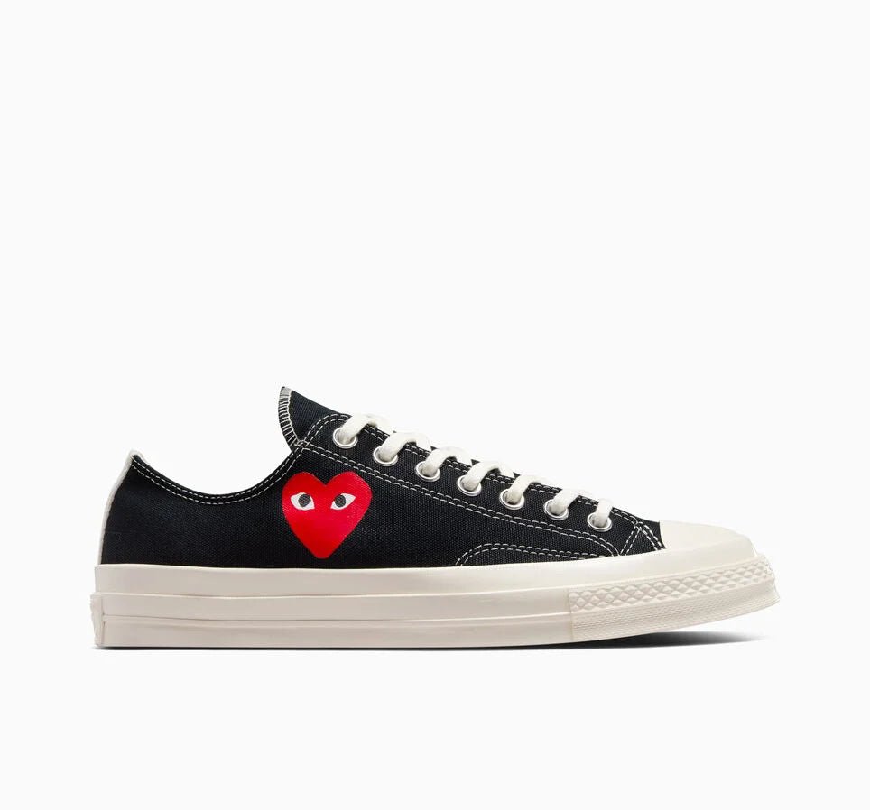 Comme Des Garçons Play x Converse - Small Heart Chuck 70 CDG OX - Black/Egret/Red - Chaussures - A08805C