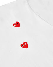 Comme Des Garçons PLAY - AX - T338 T-shirt Coeurs Allover - Blanc - T-shirts - AX - T338 - 051