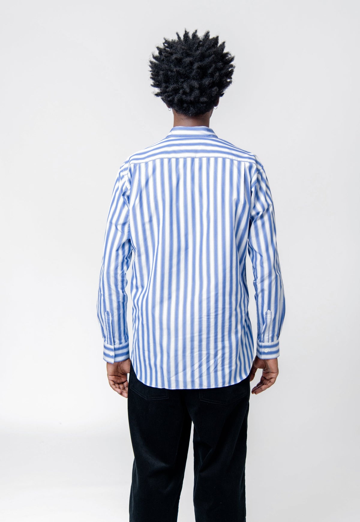 Comme des Garçons SHIRT - Folded Striped Shirt FN-B030-W24 - Blue, portée, vue de dos